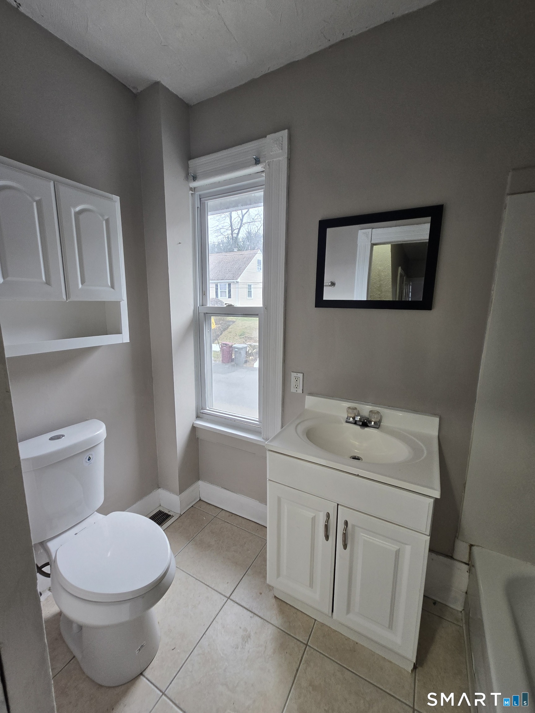 Photo 5 of 77 Nixon Avenue, Naugatuck, CT