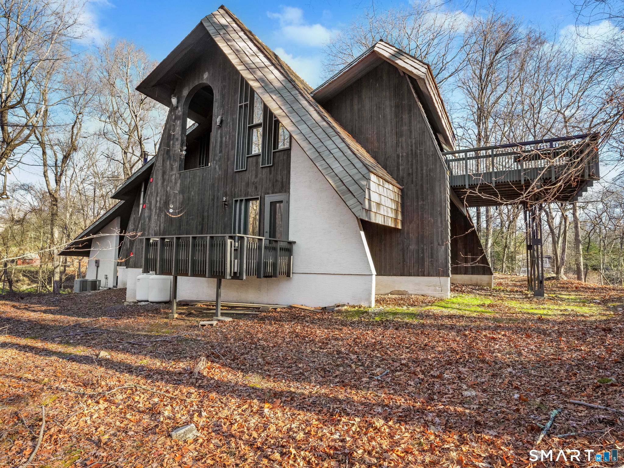 Photo 10 of 484 Cognewaugh Road, Greenwich, CT