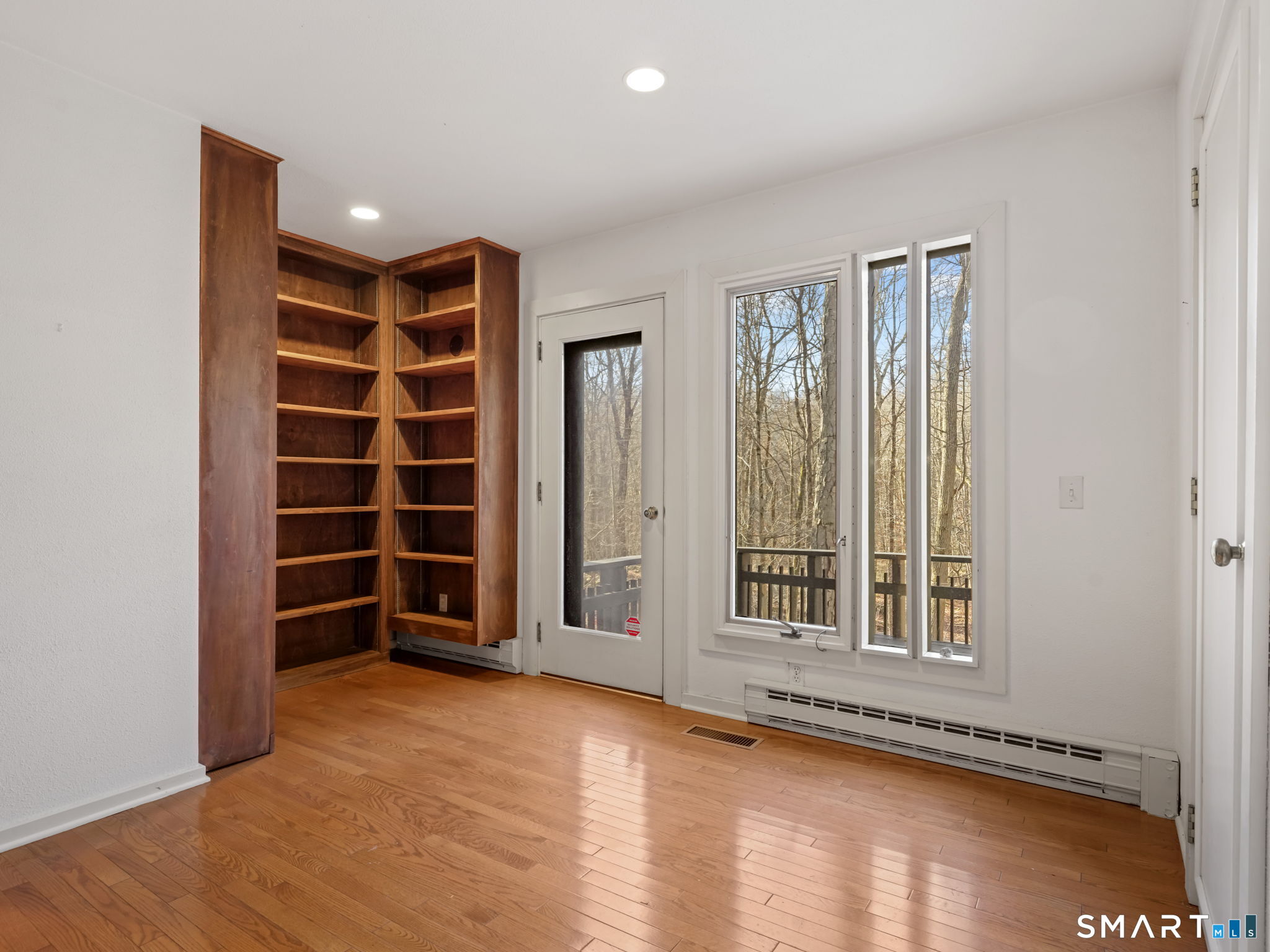 Photo 20 of 484 Cognewaugh Road, Greenwich, CT