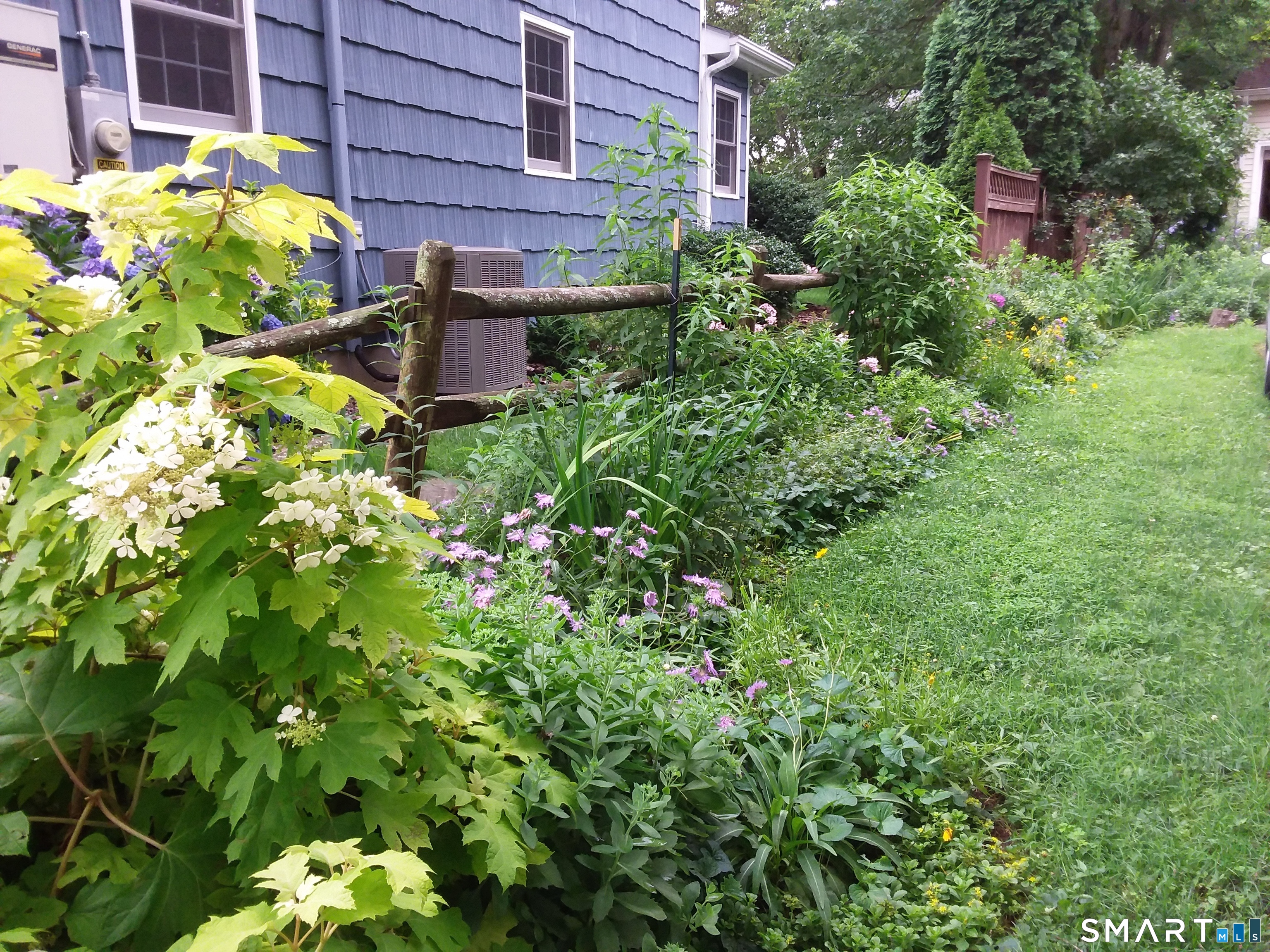 Photo 33 of 18 Griffith Road, Greenwich, CT