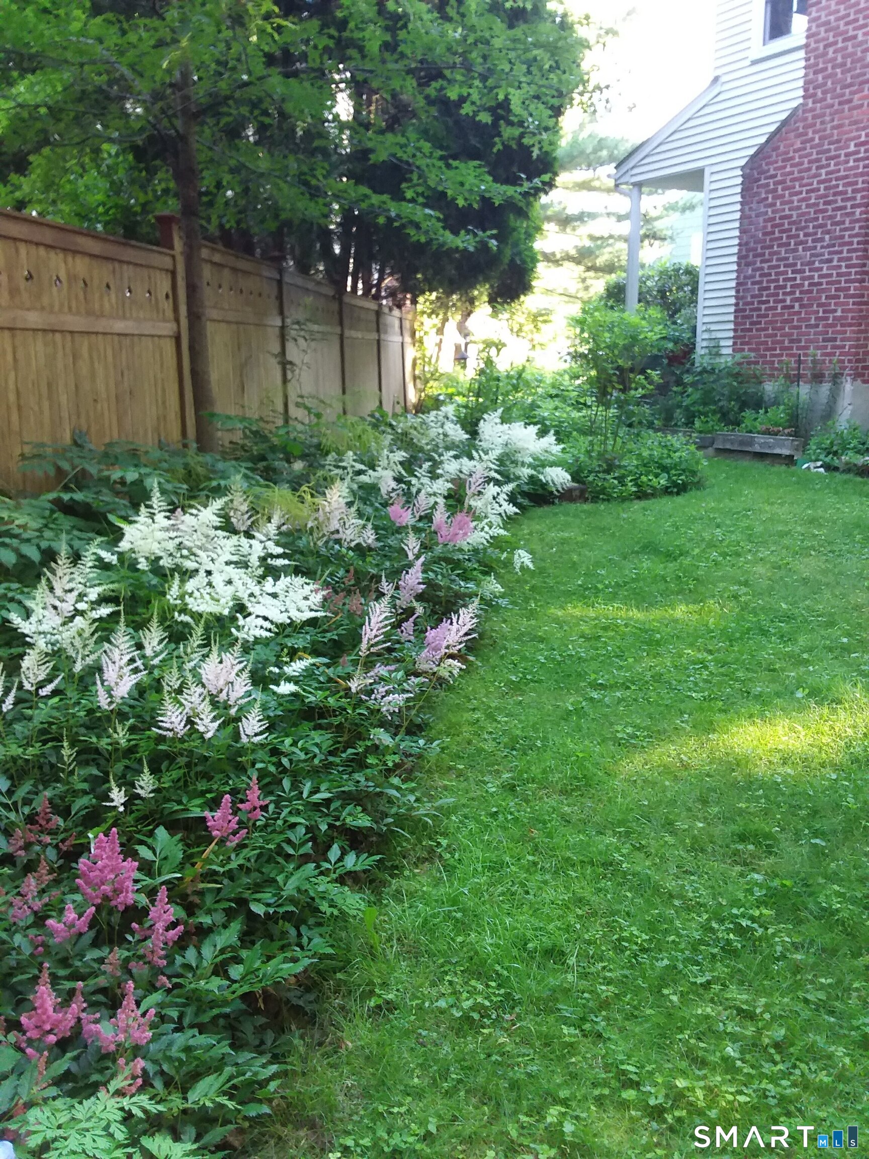 Photo 36 of 18 Griffith Road, Greenwich, CT