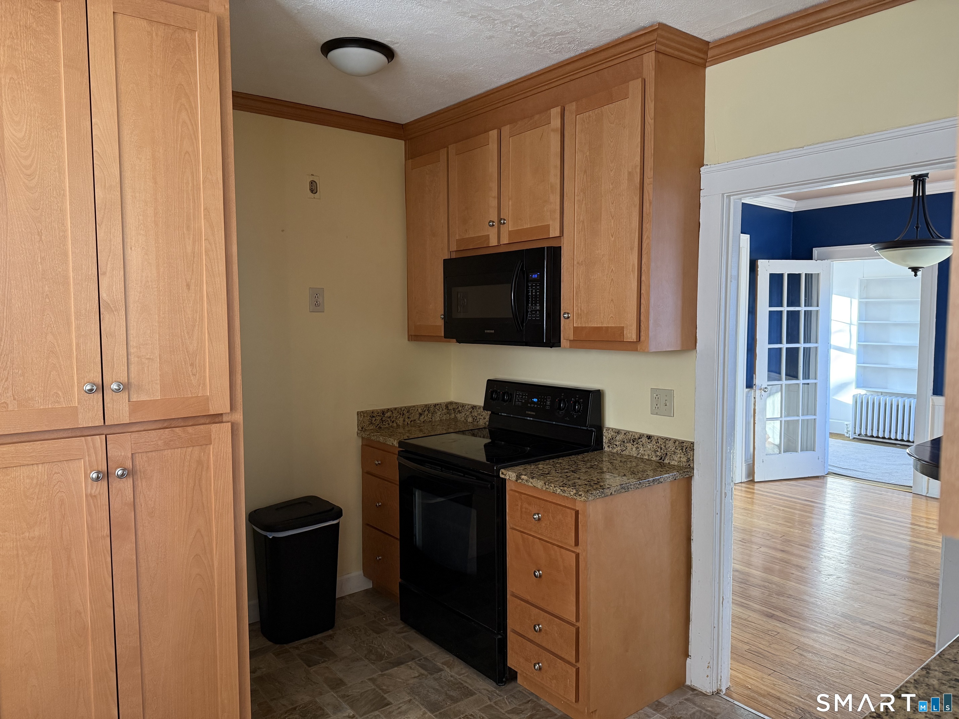 Homes for sale in Wethersfield, CT | 35 Stillwold Dr, Wethersfield, CT 06109 | MLS# 24112835