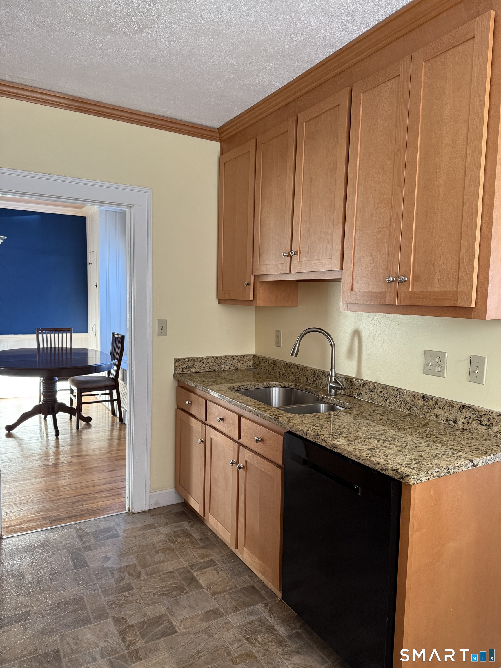 Homes for sale in Wethersfield, CT | 35 Stillwold Dr, Wethersfield, CT 06109 | MLS# 24112835