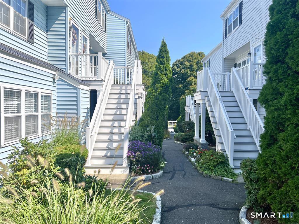 Homes for sale in Norwalk, CT | 26 Prospect Ave #F4, Norwalk, CT 06850 | MLS# 24149328