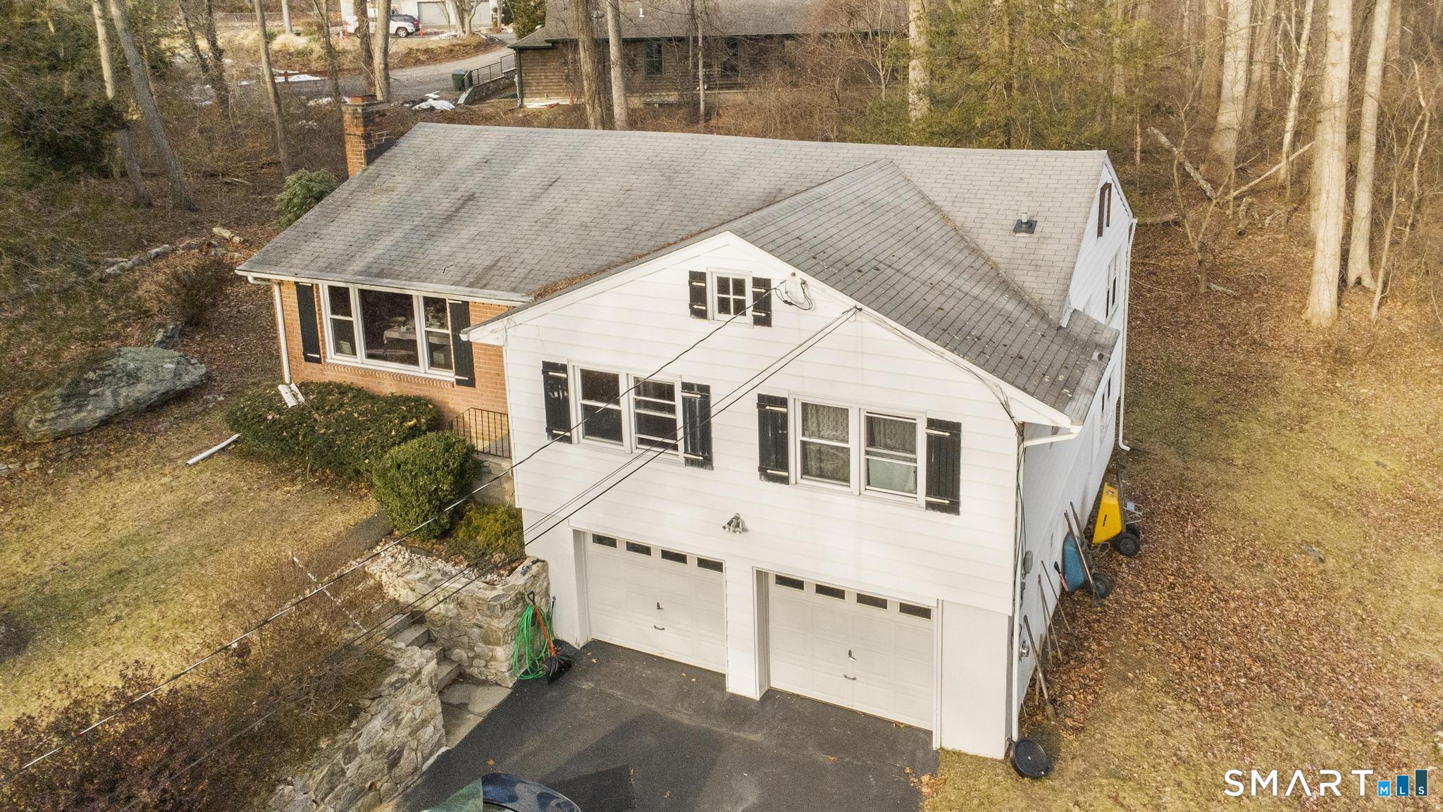 Homes for sale in Norwalk, CT | 276 Grumman Ave, Norwalk, CT 06851 | MLS# 24149272