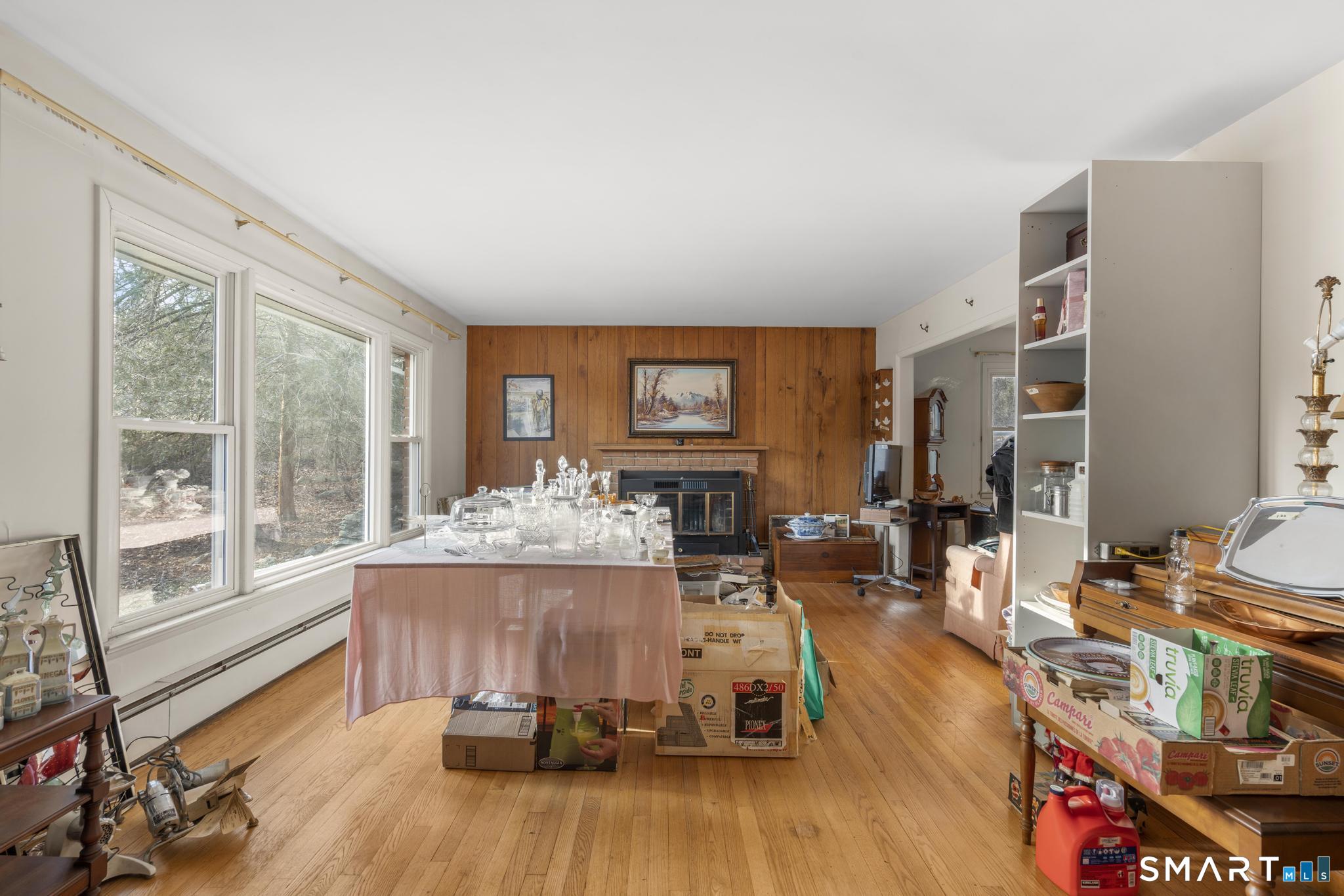 Photo 9 of 276 Grumman Avenue, Norwalk, CT