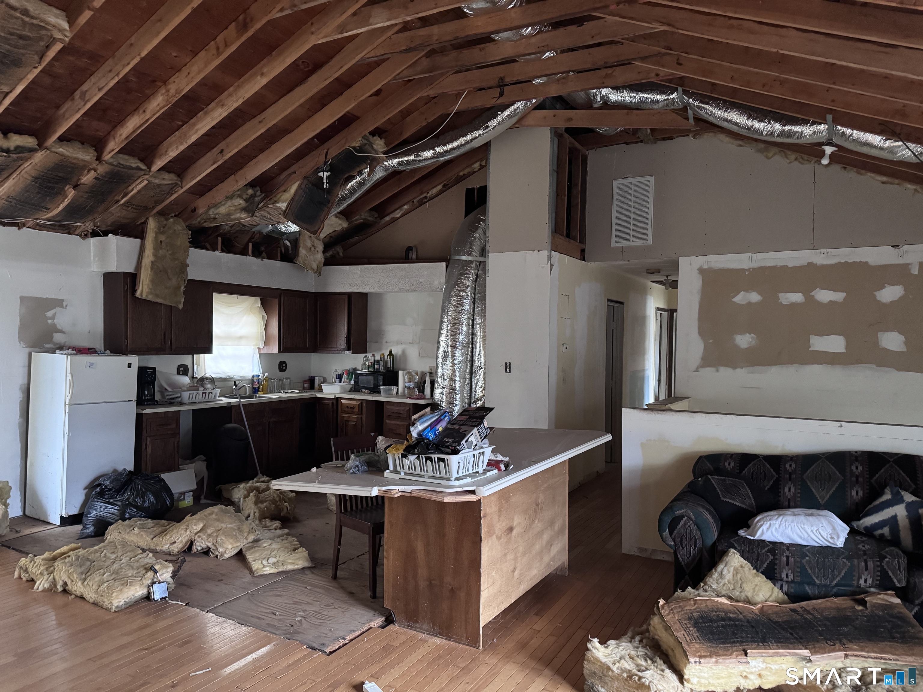 Homes for sale in Milford, CT | 62 Robert Treat Pkwy, Milford, CT 06460 | MLS# 24148226