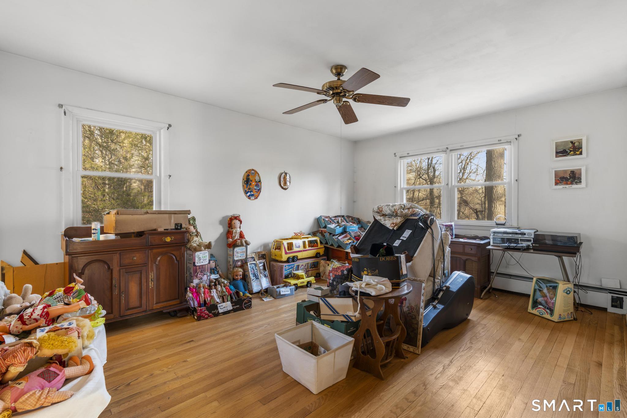 Photo 20 of 276 Grumman Avenue, Norwalk, CT