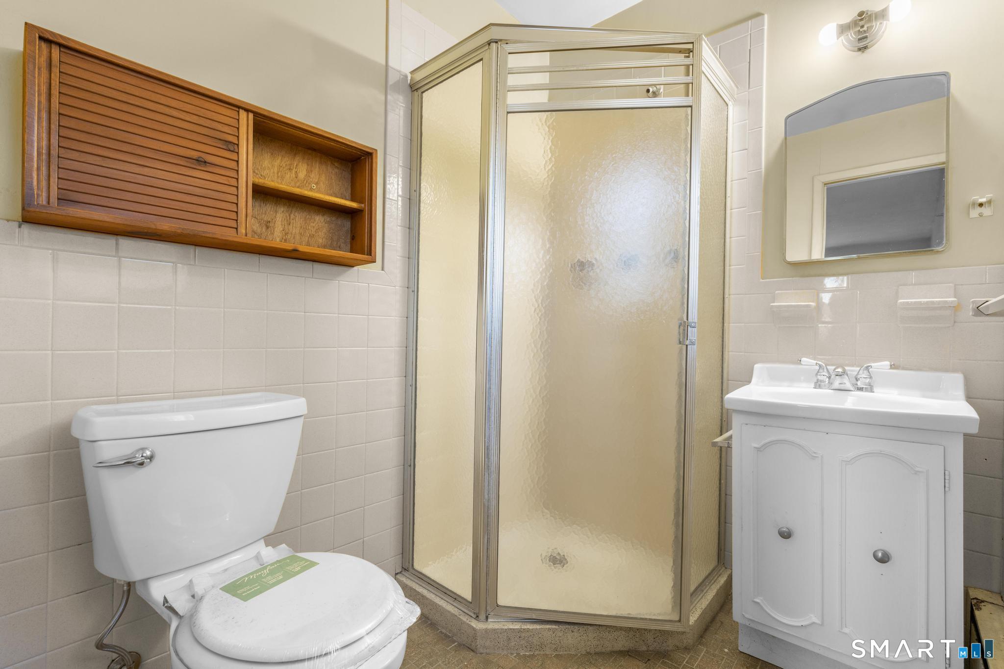 Photo 23 of 276 Grumman Avenue, Norwalk, CT