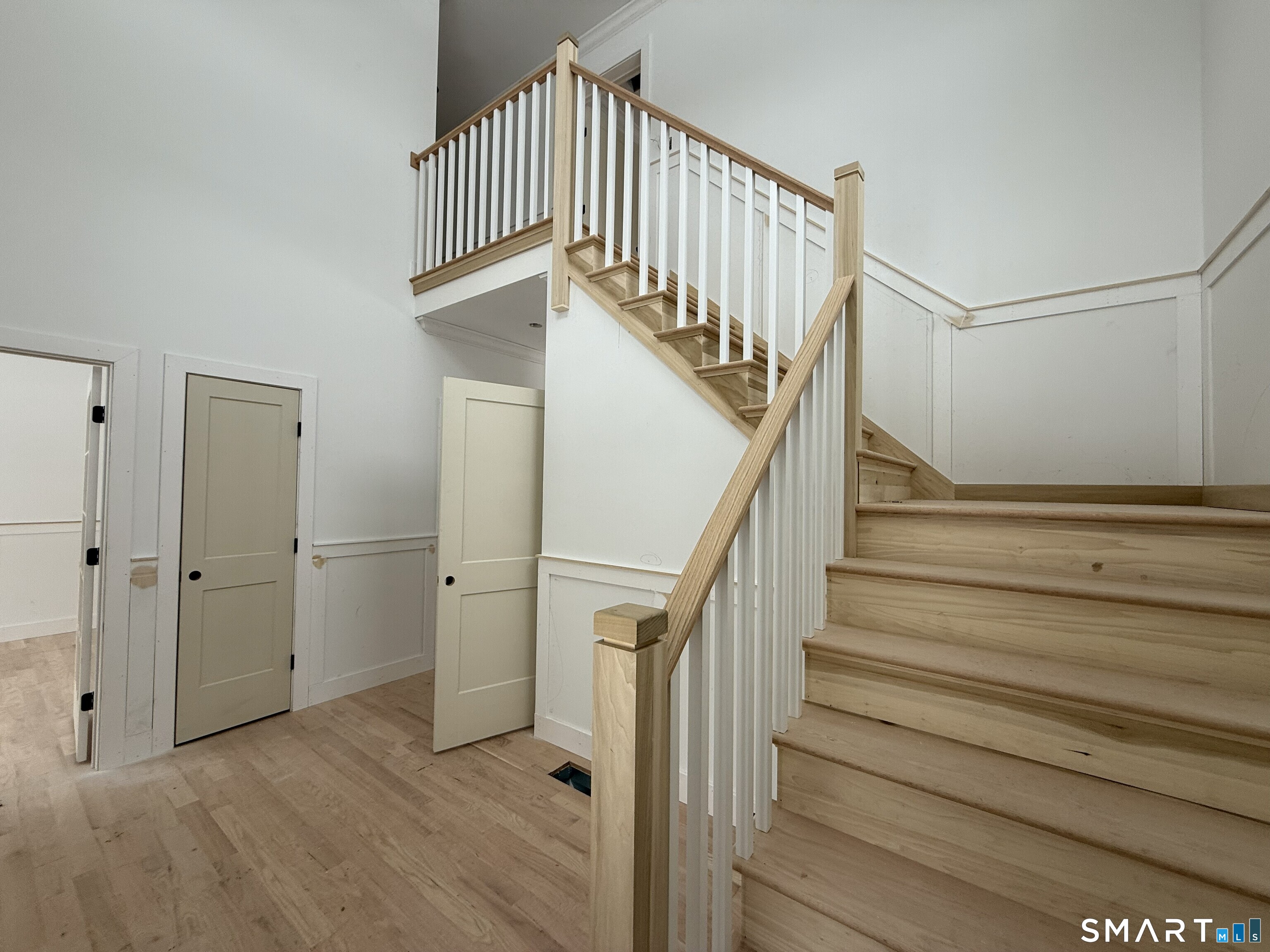 Photo 2 of 7 Laurelwood Lane, Vernon, CT