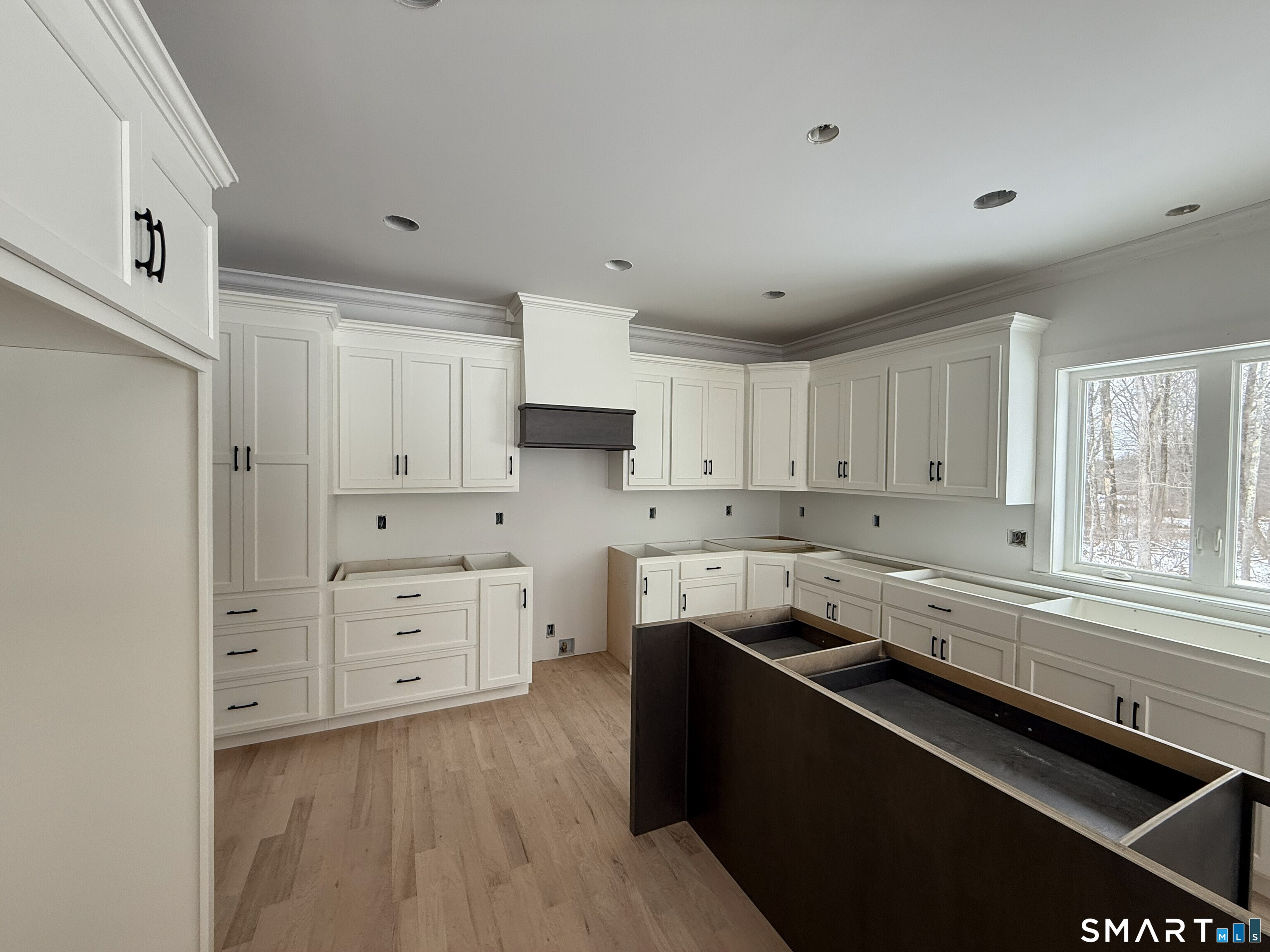 Photo 5 of 7 Laurelwood Lane, Vernon, CT