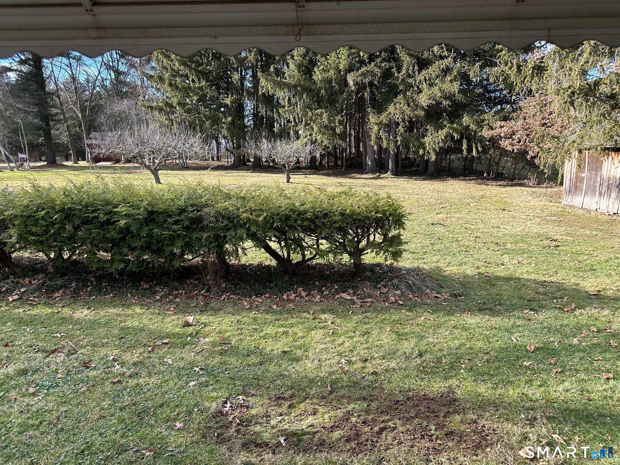 Photo 28 of 989 Farms Road, Wallingford, CT