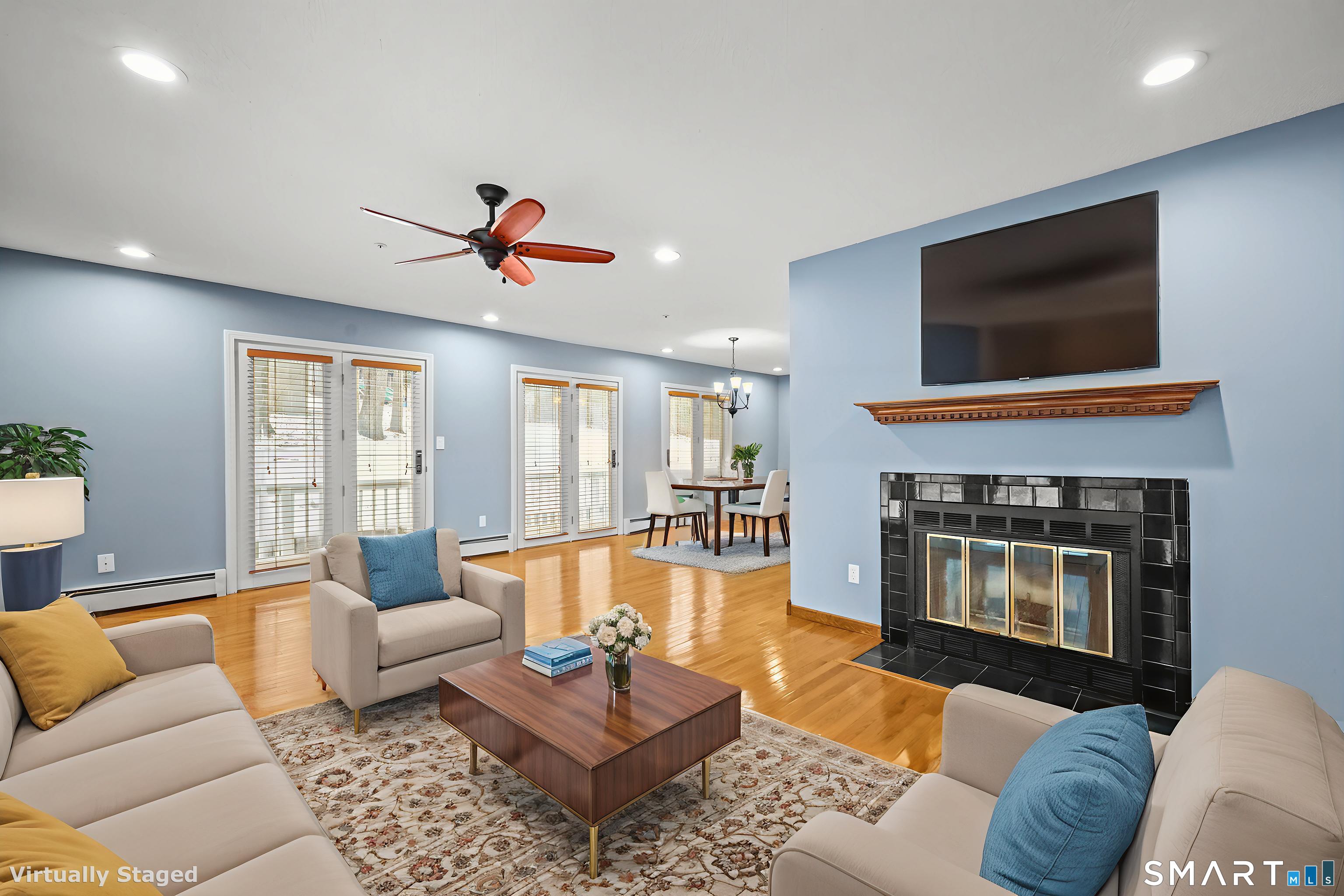 Homes for sale in Simsbury, CT | 31 Oxford Ct, Simsbury, CT 06070 | MLS# 24149355