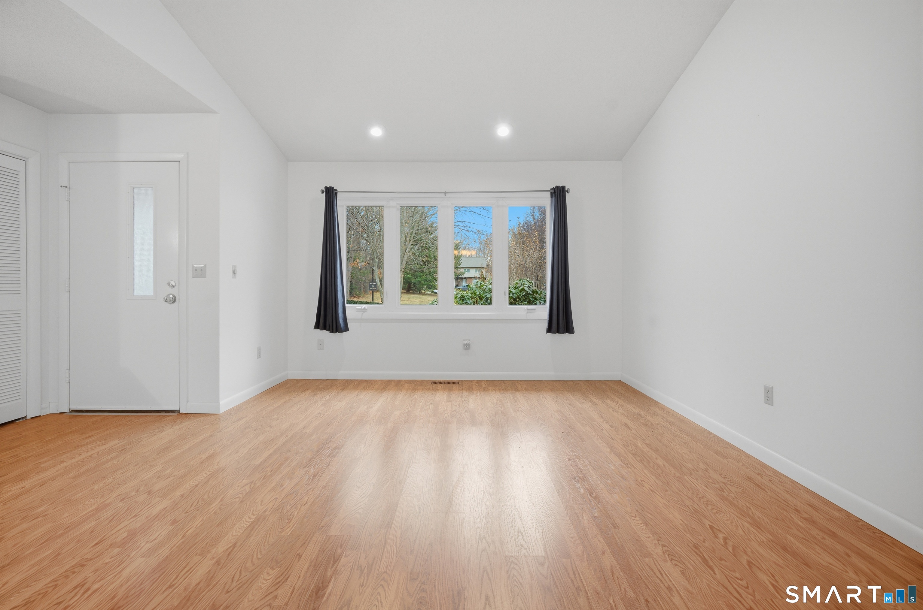 Homes for sale in Manchester, CT | 449 S Main St #90, Manchester, CT 06040 | MLS# 24148257