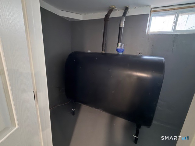 Homes for sale in Hamden, CT | 26 Kelly Rd, Hamden, CT 06518 | MLS# 24149285