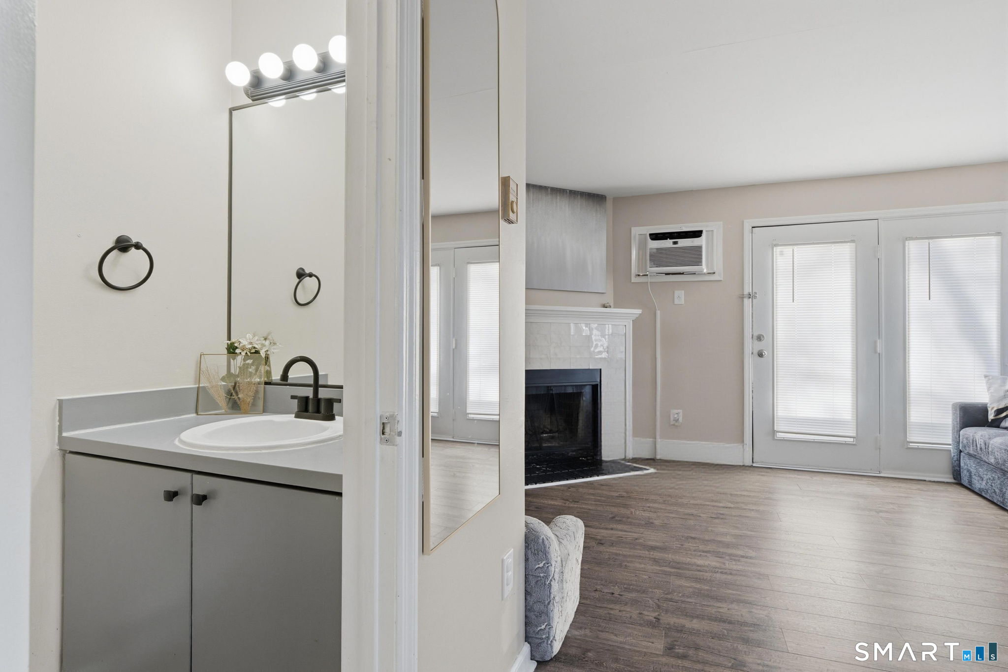 Photo 9 of 117 Hamden Avenue, Waterbury, CT