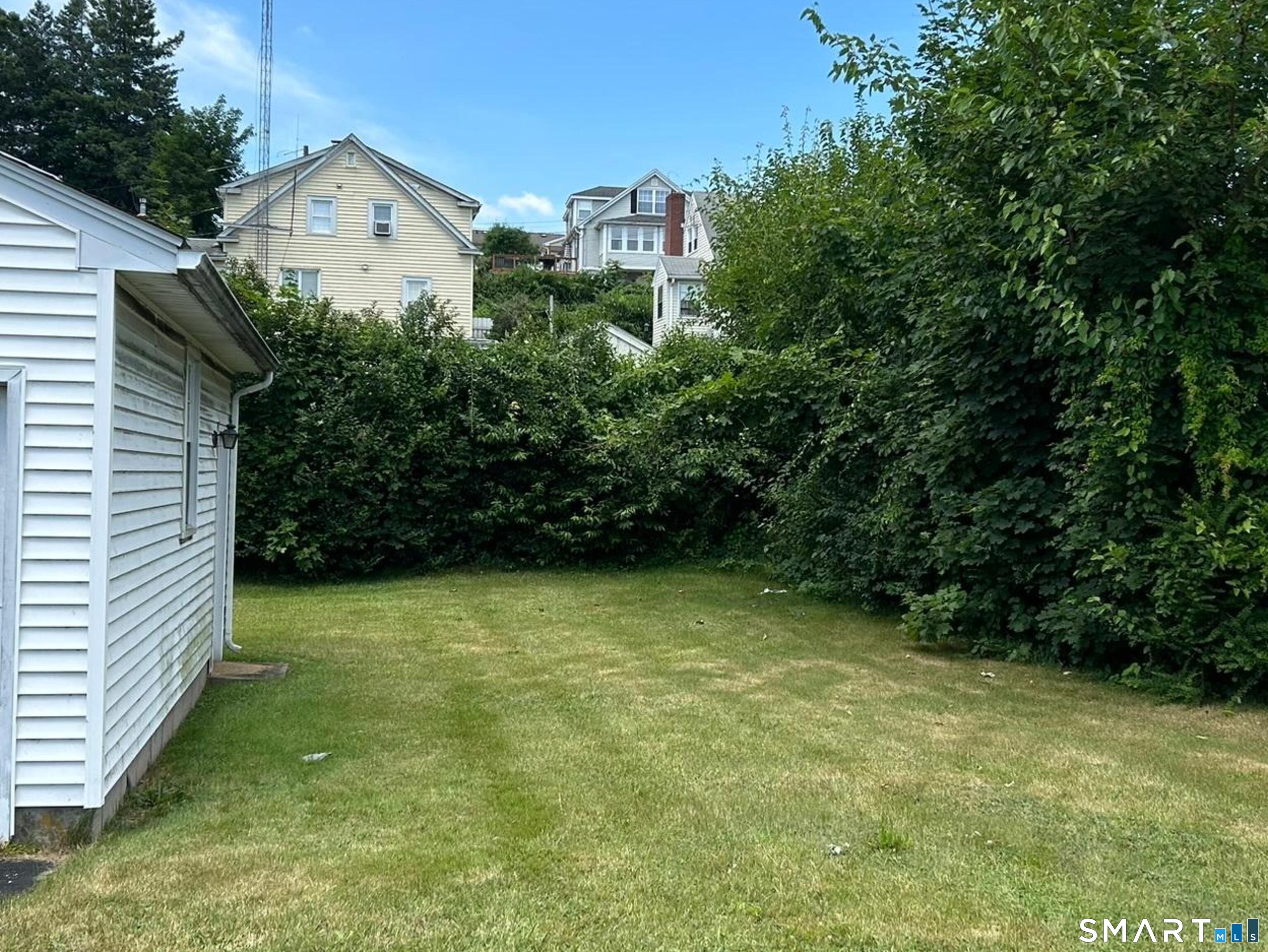 Photo 12 of 38 Beecher Street, Southington, CT