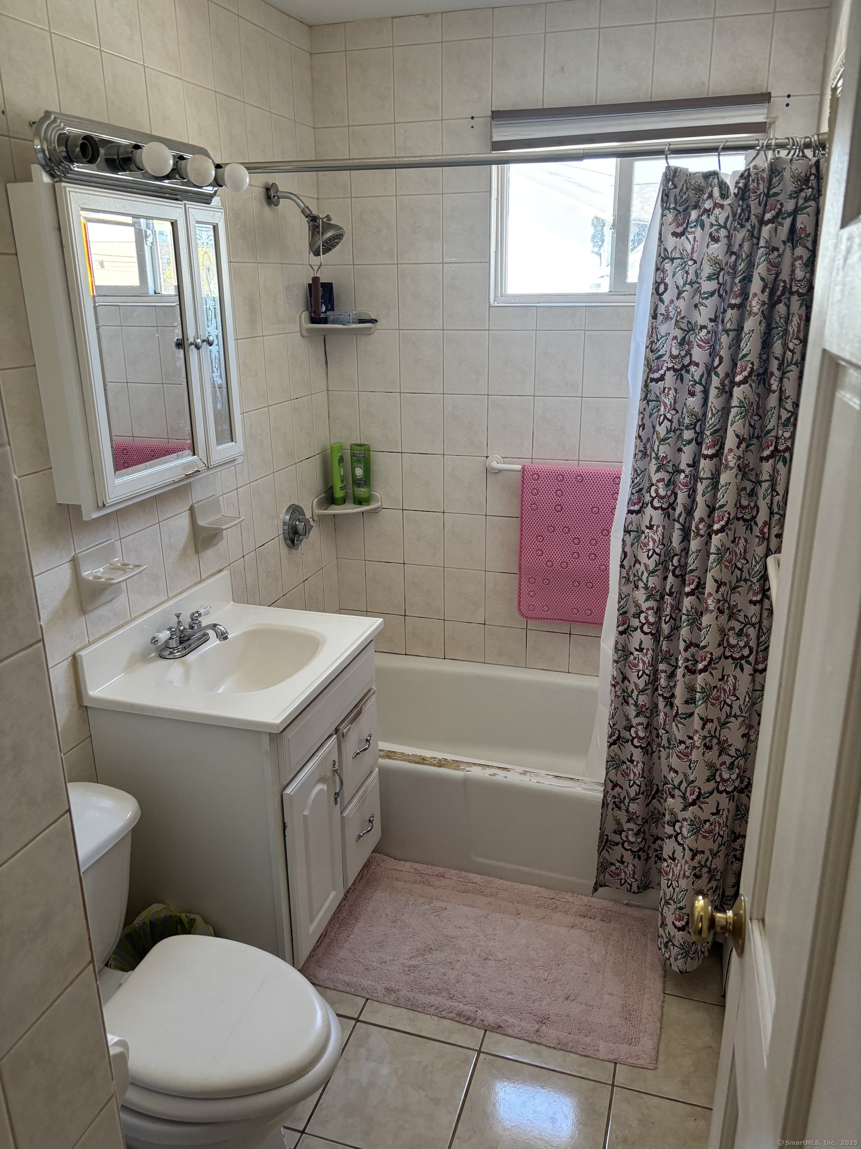 Photo 7 of 60 Gilmore Street, Bridgeport, CT