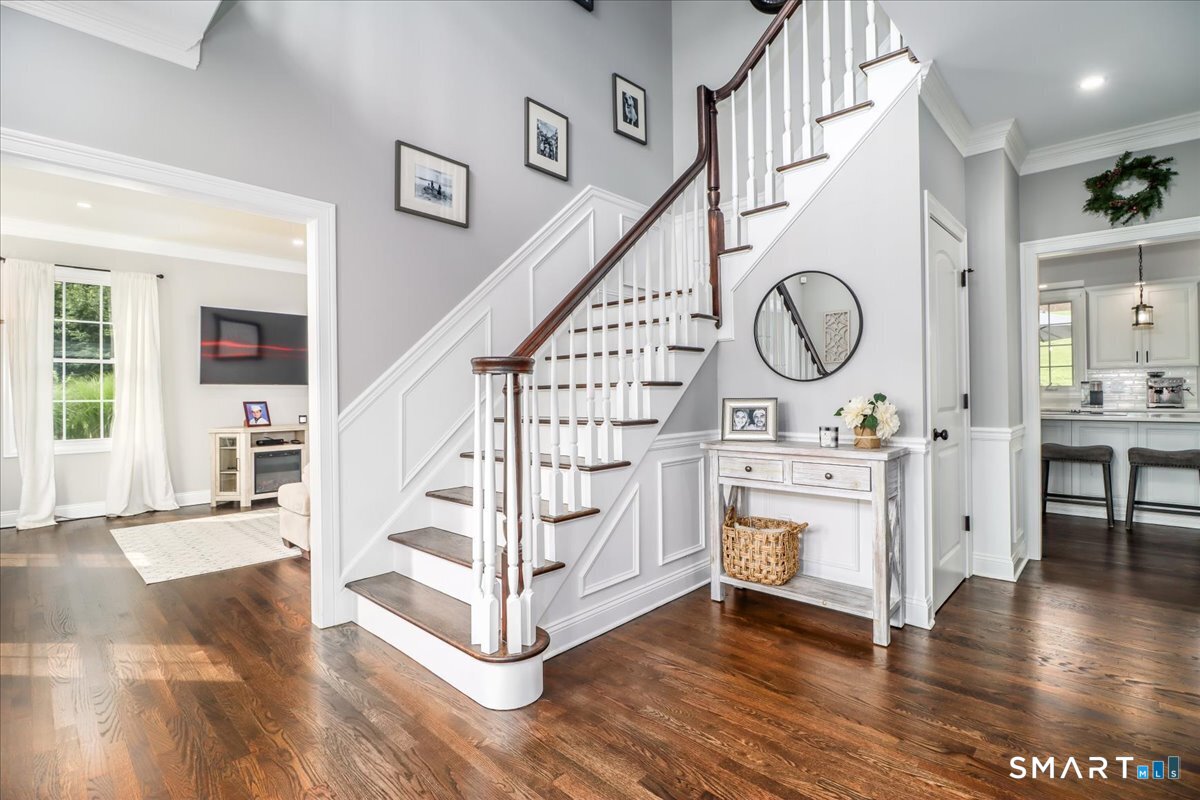 Homes for sale in Southbury, CT | 55 Country Woods Ln, Southbury, CT 06488 | MLS# 24149348