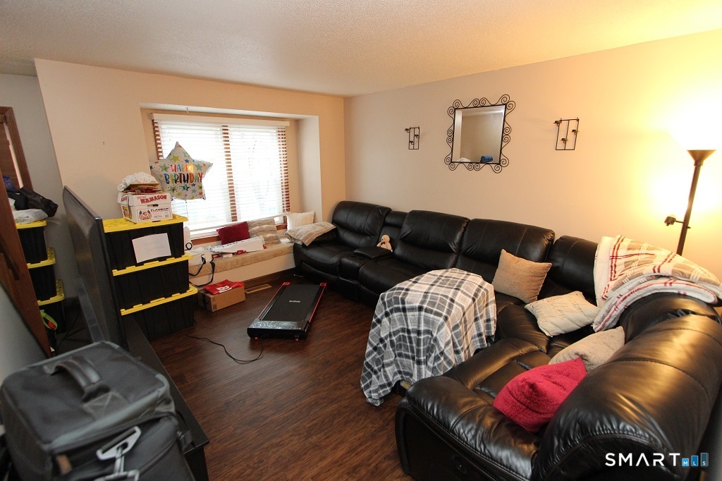 Homes for sale in Waterbury, CT | 380 Hitchcock Rd #47, Waterbury, CT 06705 | MLS# 24149434