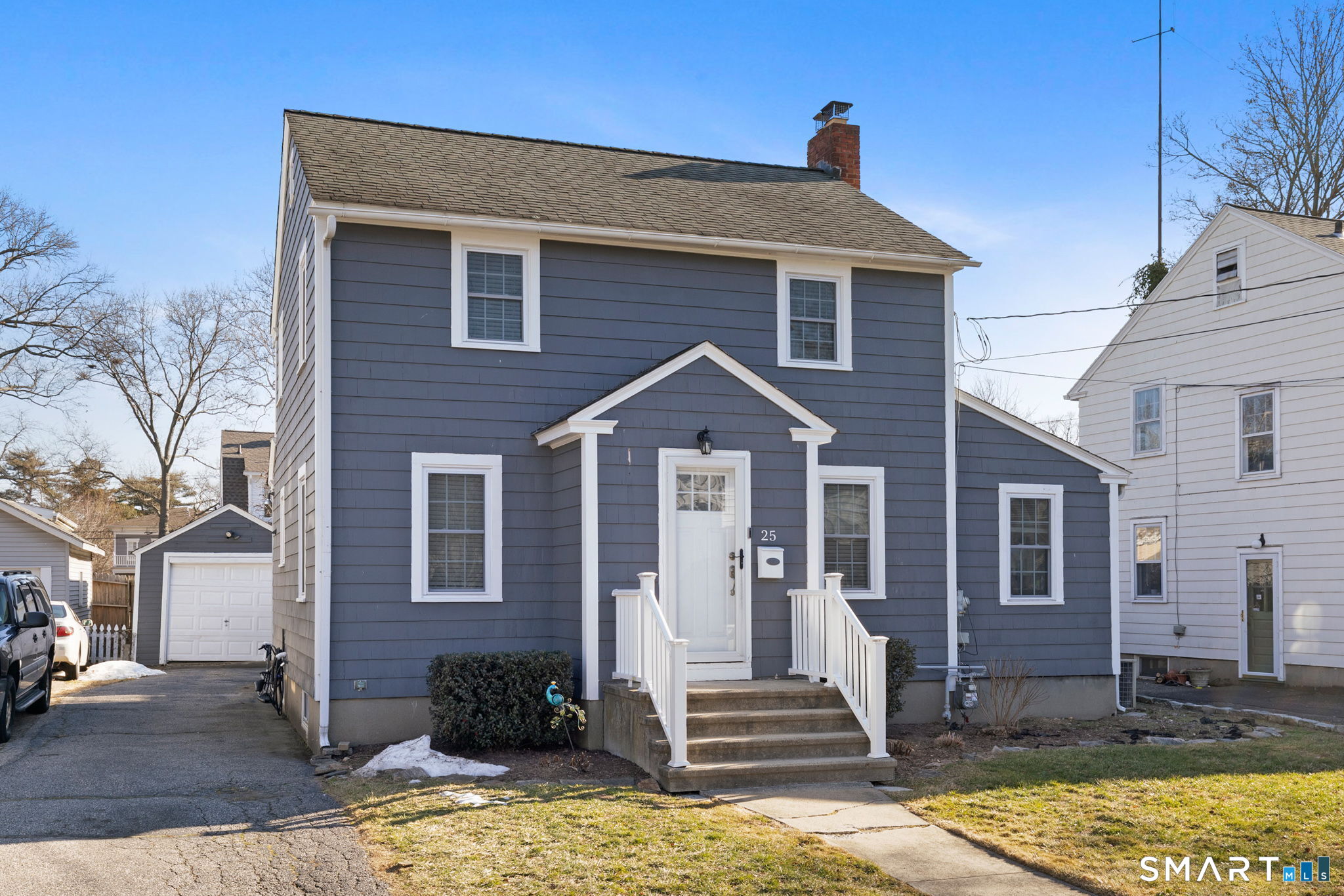 Homes for sale in Stratford, CT | 25 Lindsley Pl, Stratford, CT 06615 | MLS# 24149283