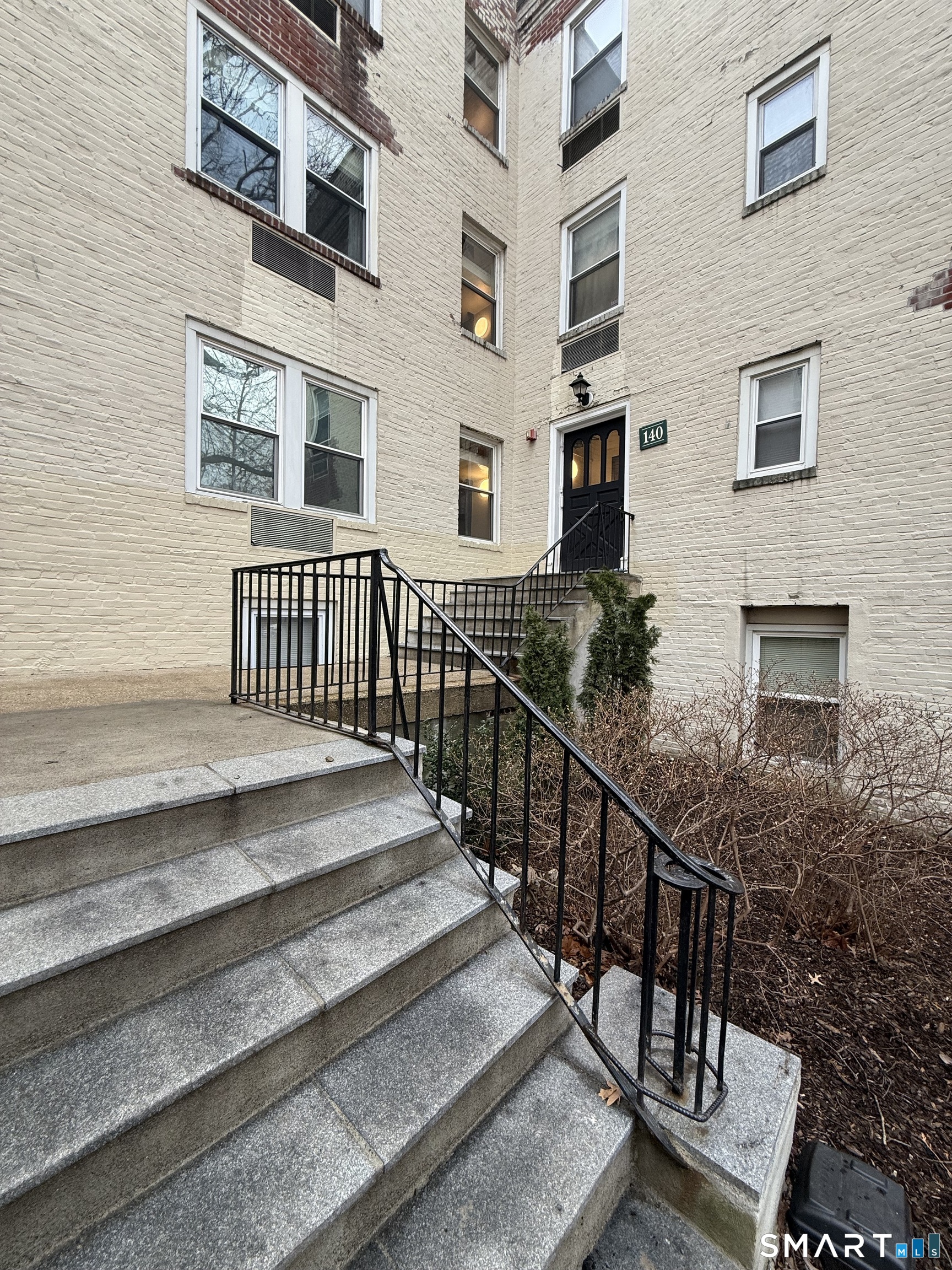 Homes for sale in Stamford, CT | 140 Summer St #1D, Stamford, CT 06840 | MLS# 24149437