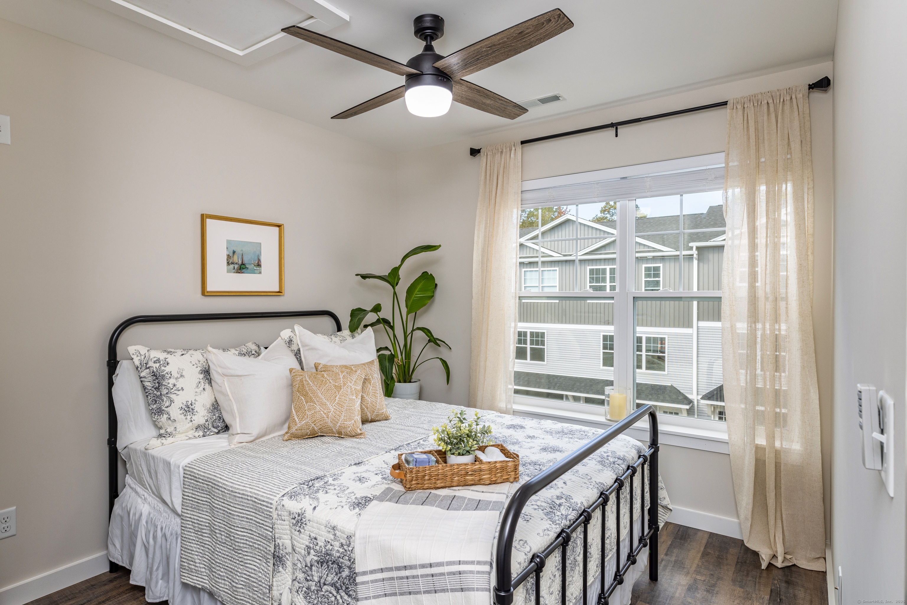 Photo 14 of 94 North Bridebrook Road, East Lyme, CT