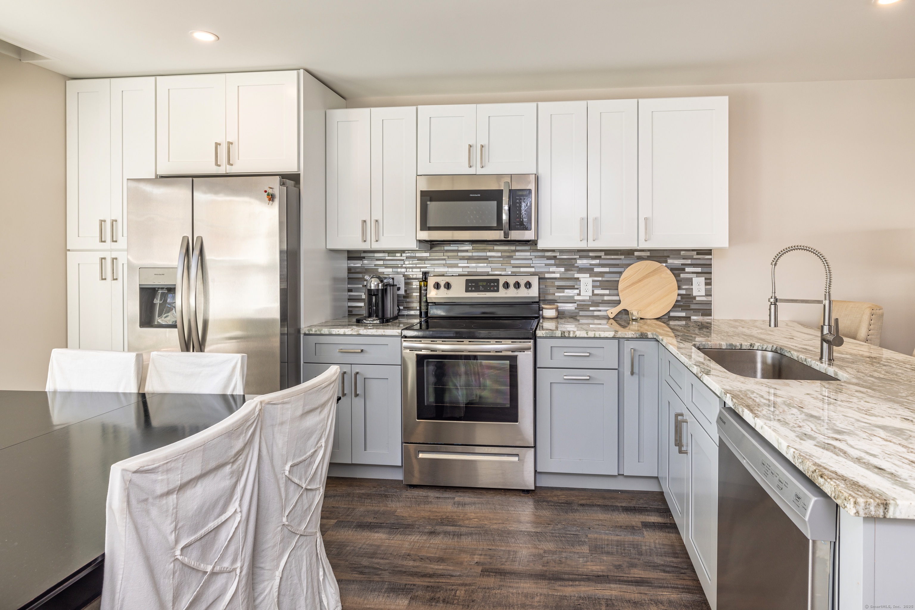 Photo 7 of 94 North Bridebrook Road, East Lyme, CT