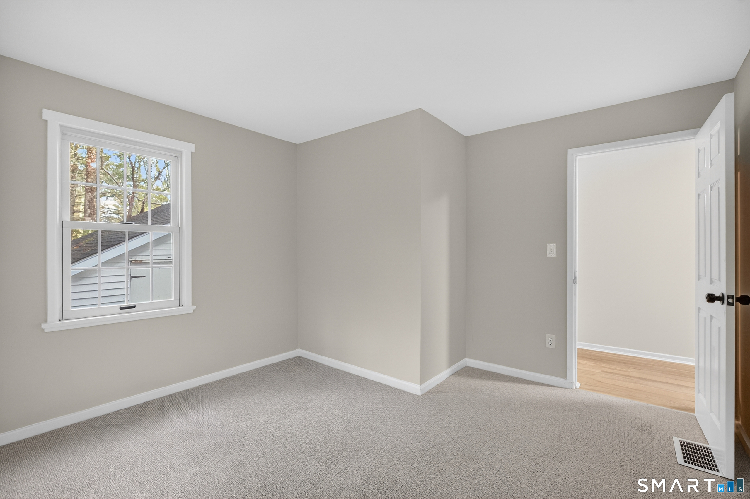 Photo 17 of 75 Forge Hill Road, Voluntown, CT