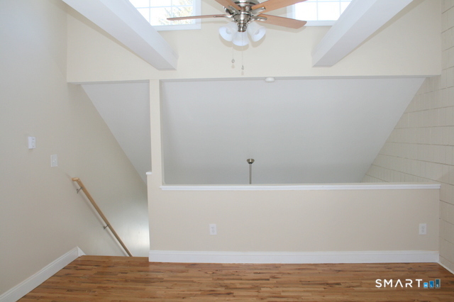 Photo 7 of 95 East Grand Avenue, New Haven, CT