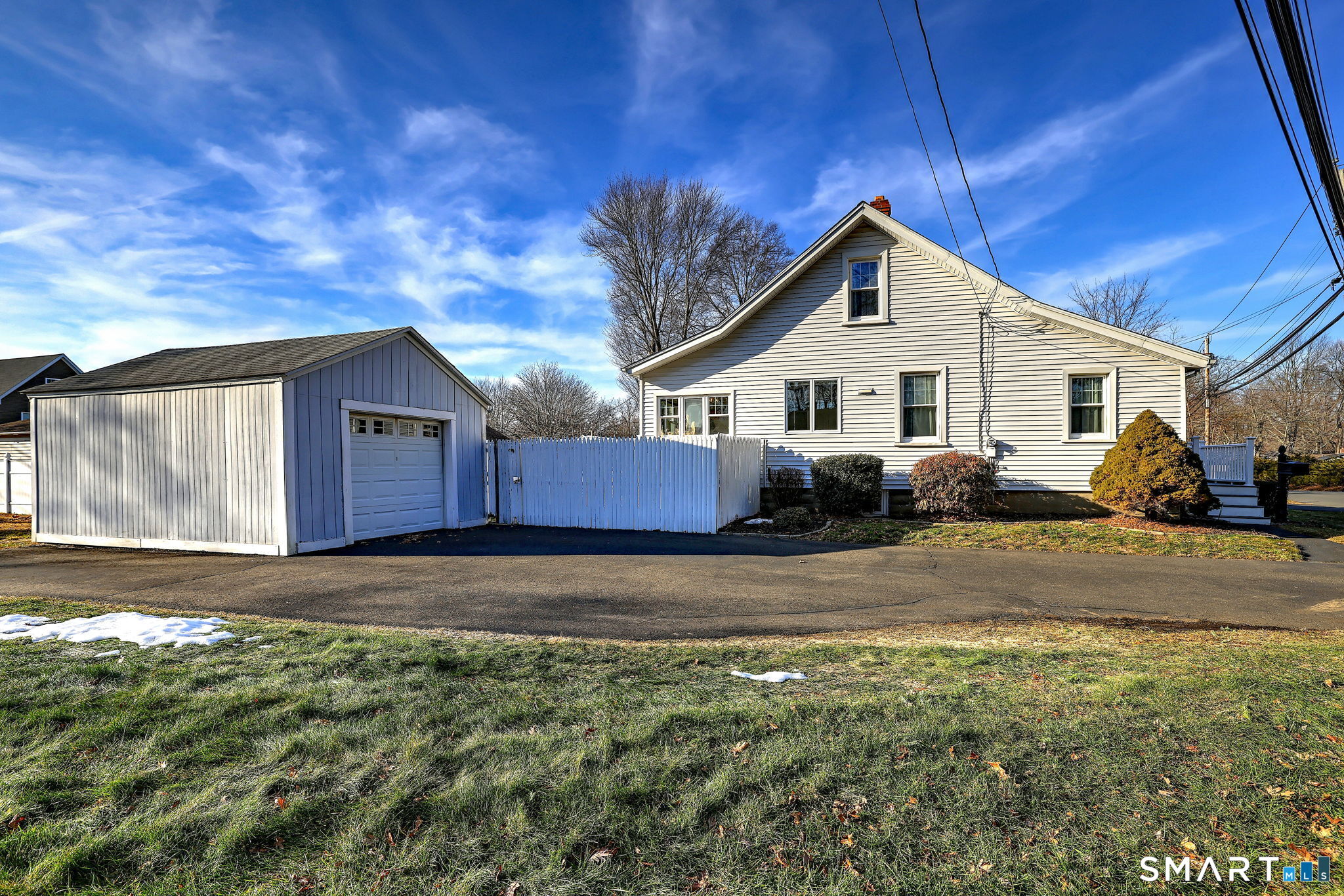 Homes for sale in Milford, CT | 299 Meadows End Rd, Milford, CT 06460 | MLS# 24148724