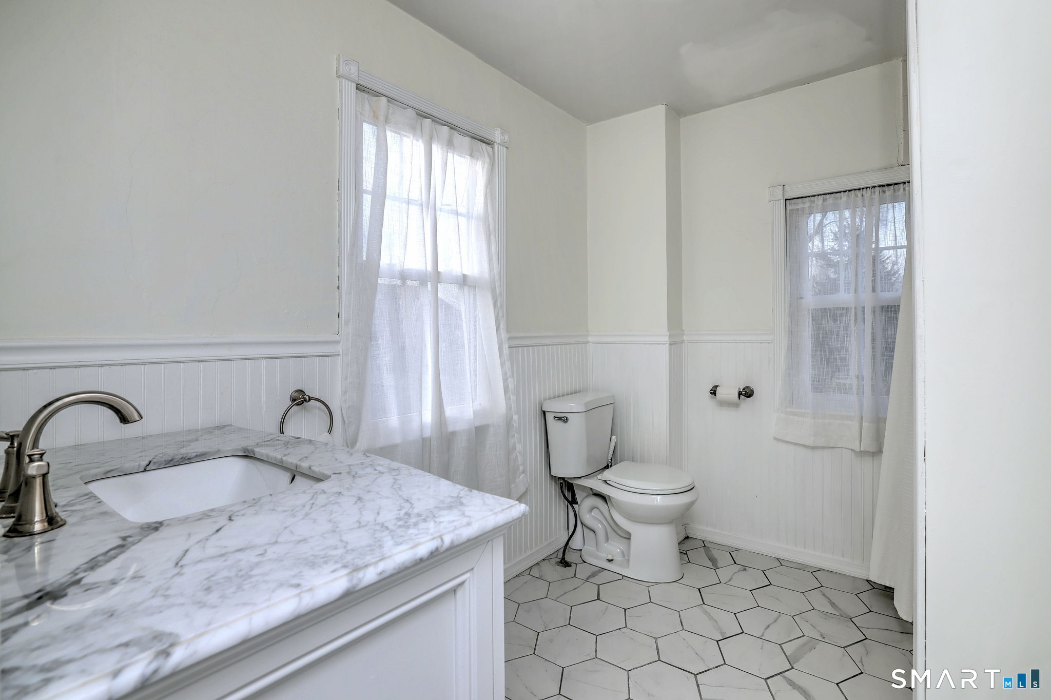 Photo 20 of 299 Meadows End Road, Milford, CT