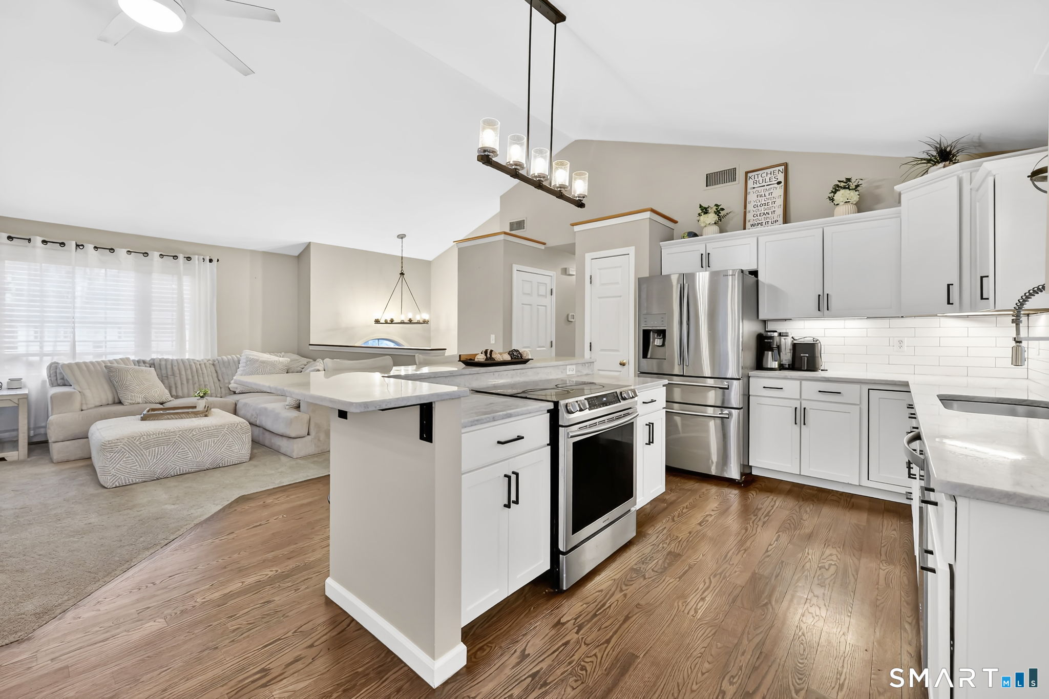 Photo 3 of 1021 Suffield Street, Suffield, CT