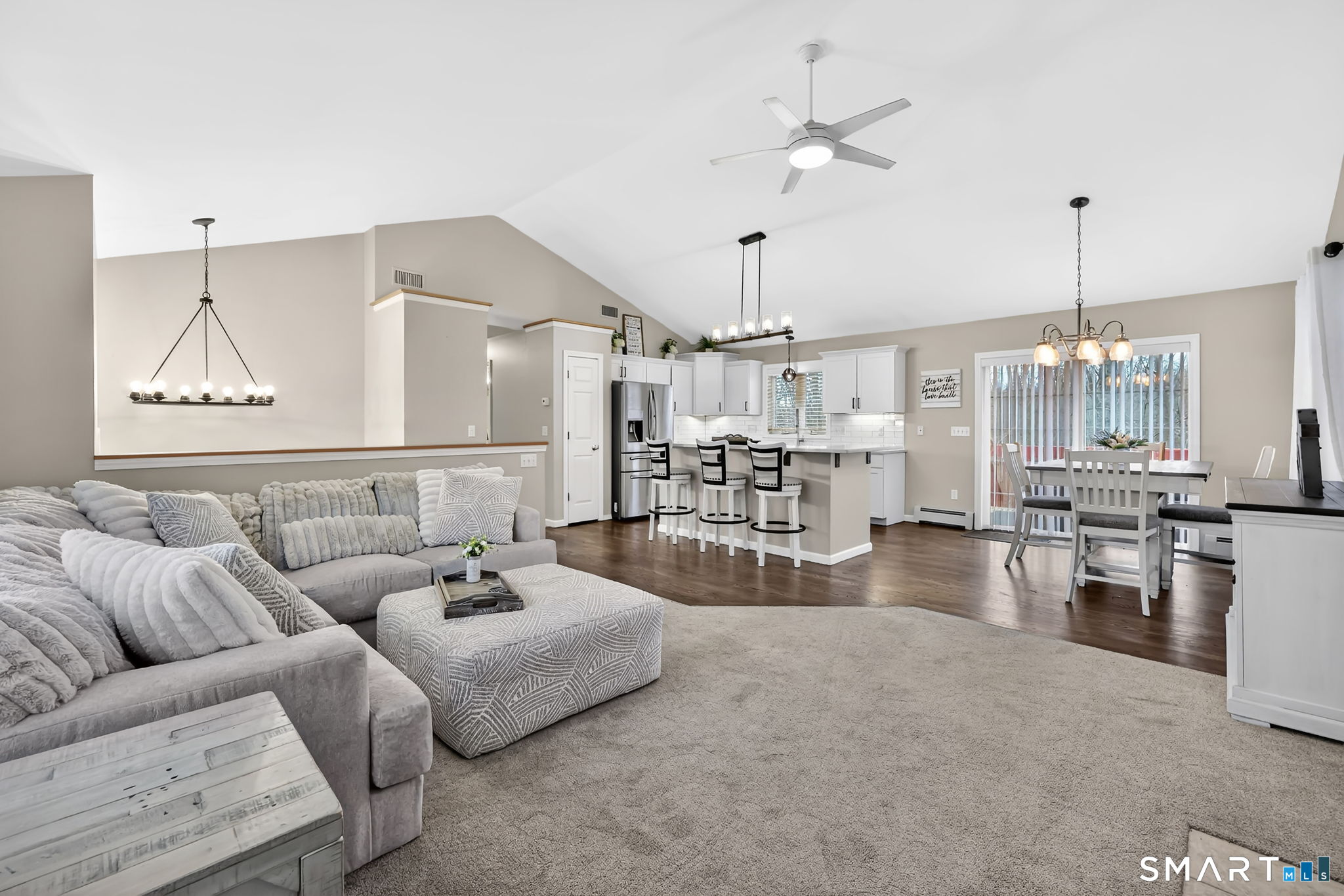 Photo 8 of 1021 Suffield Street, Suffield, CT