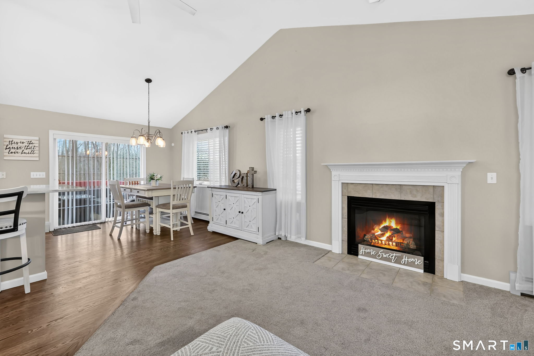 Photo 10 of 1021 Suffield Street, Suffield, CT