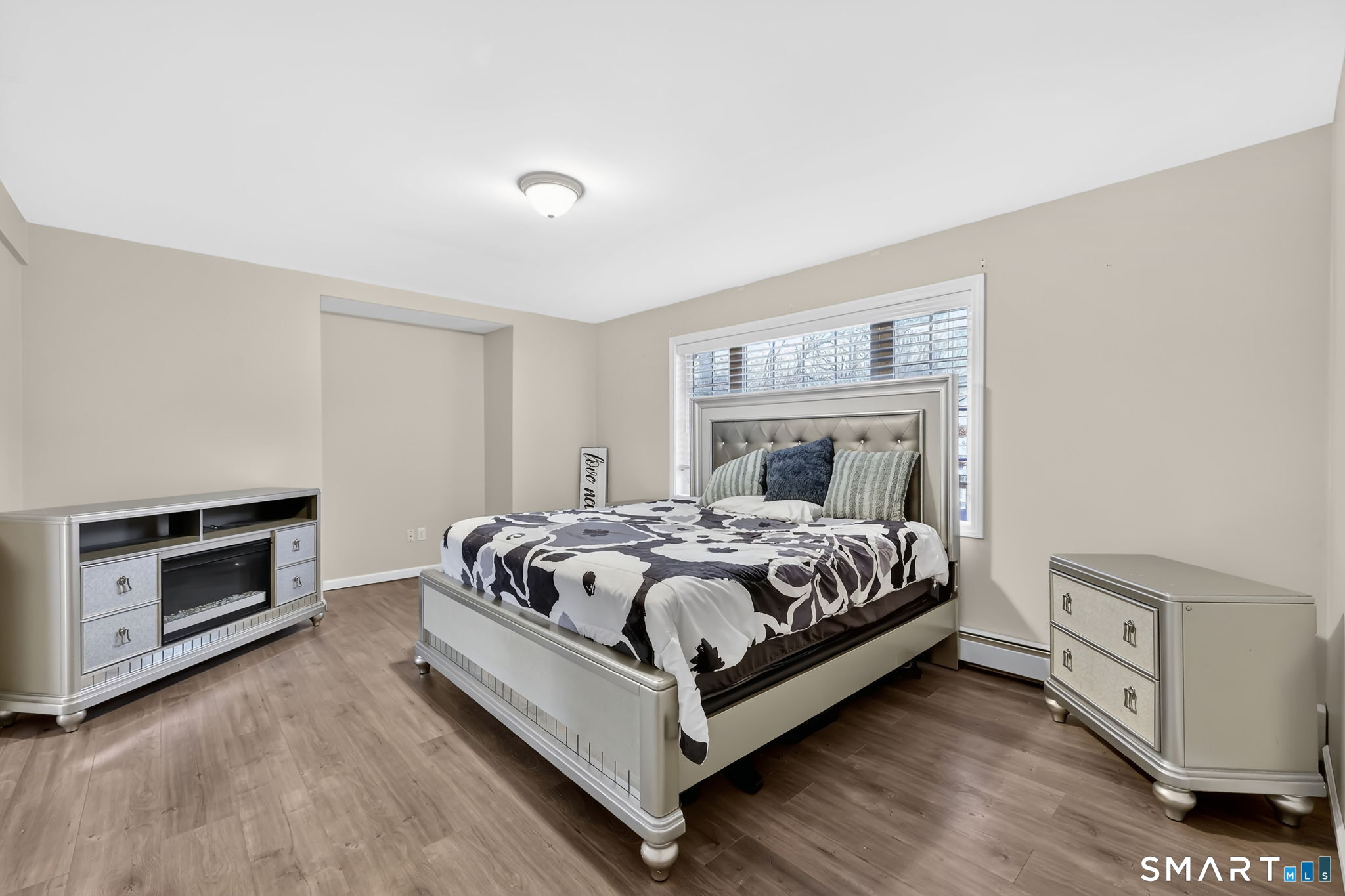 Photo 21 of 1021 Suffield Street, Suffield, CT