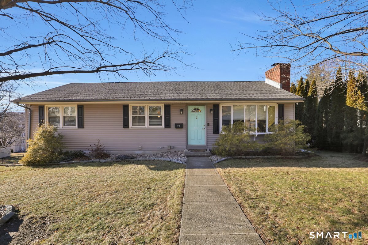 Homes for sale in Watertown, CT | 29 Franklin Ave, Watertown, CT 06779 | MLS# 24148047