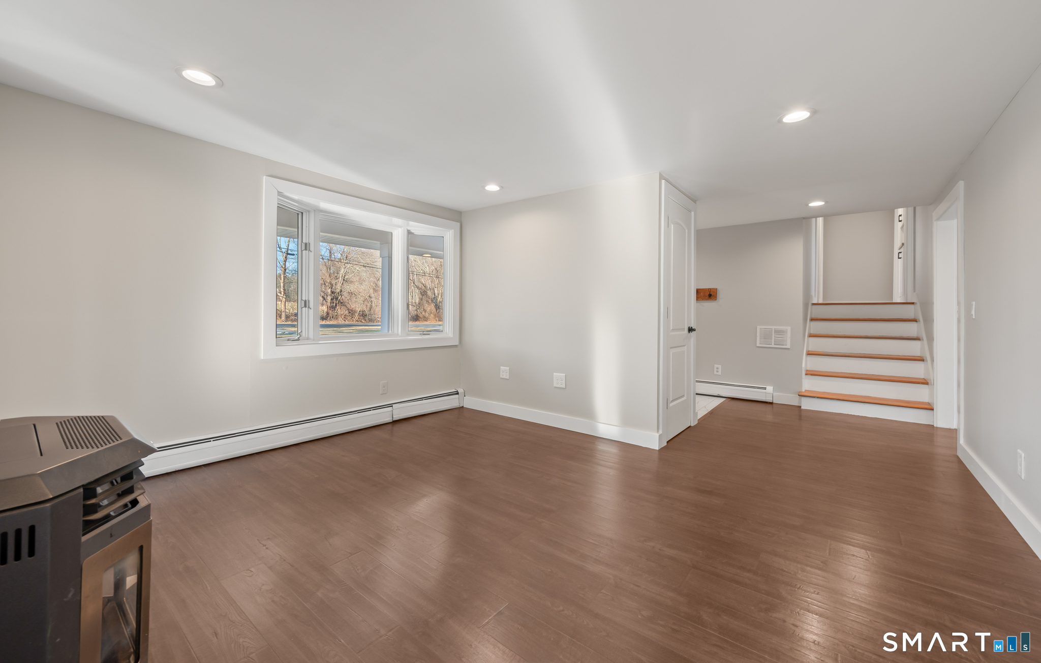 Photo 13 of 456 Grant Hill Road, Coventry, CT