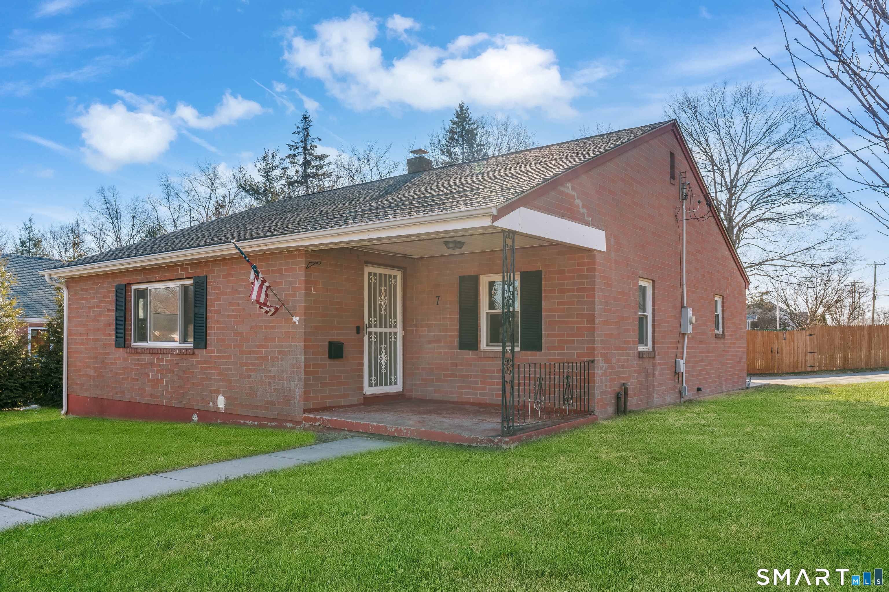 Homes for sale in Meriden, CT | 7 Sunbright Dr S, Meriden, CT 06450 | MLS# 24149316