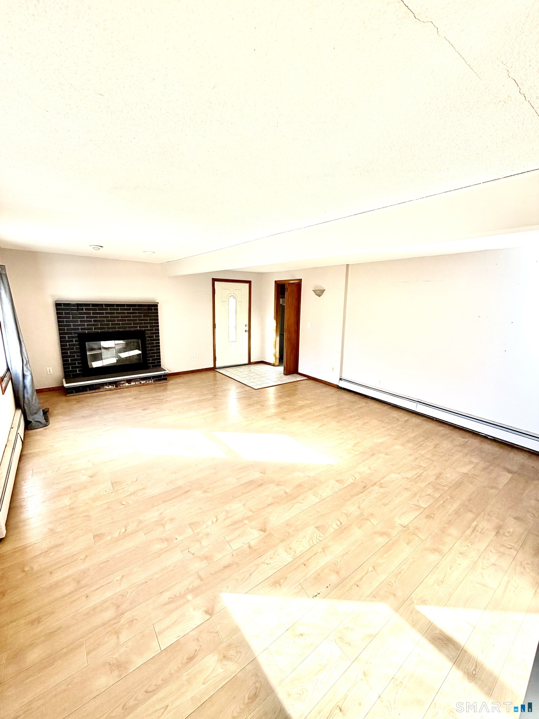 Photo 6 of 79 Elmwood Heights, Colchester, CT