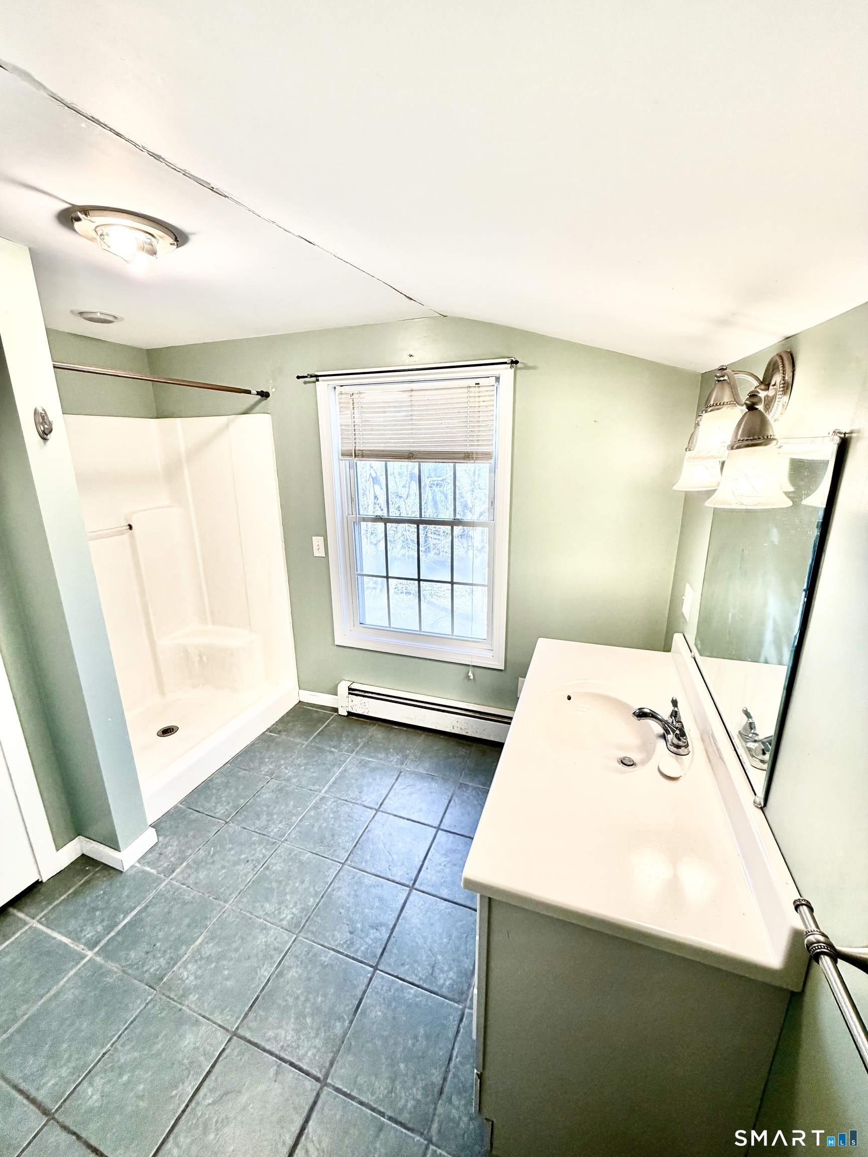 Photo 15 of 79 Elmwood Heights, Colchester, CT