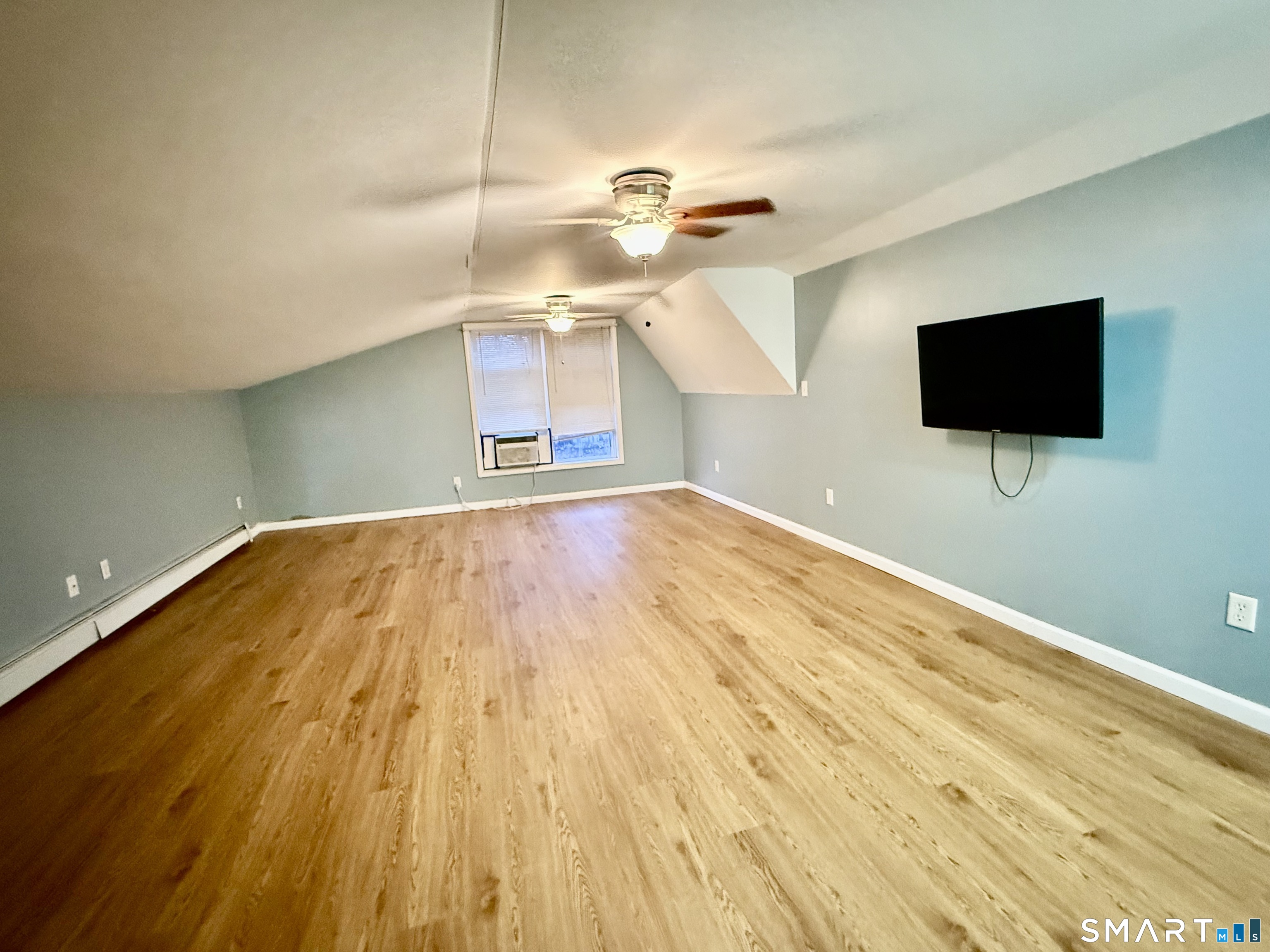 Photo 9 of 79 Elmwood Heights, Colchester, CT