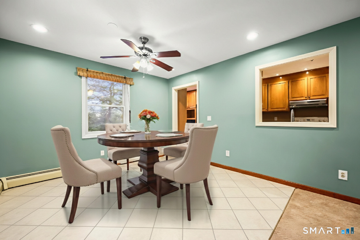 Photo 11 of 31 Oxford Court, Simsbury, CT