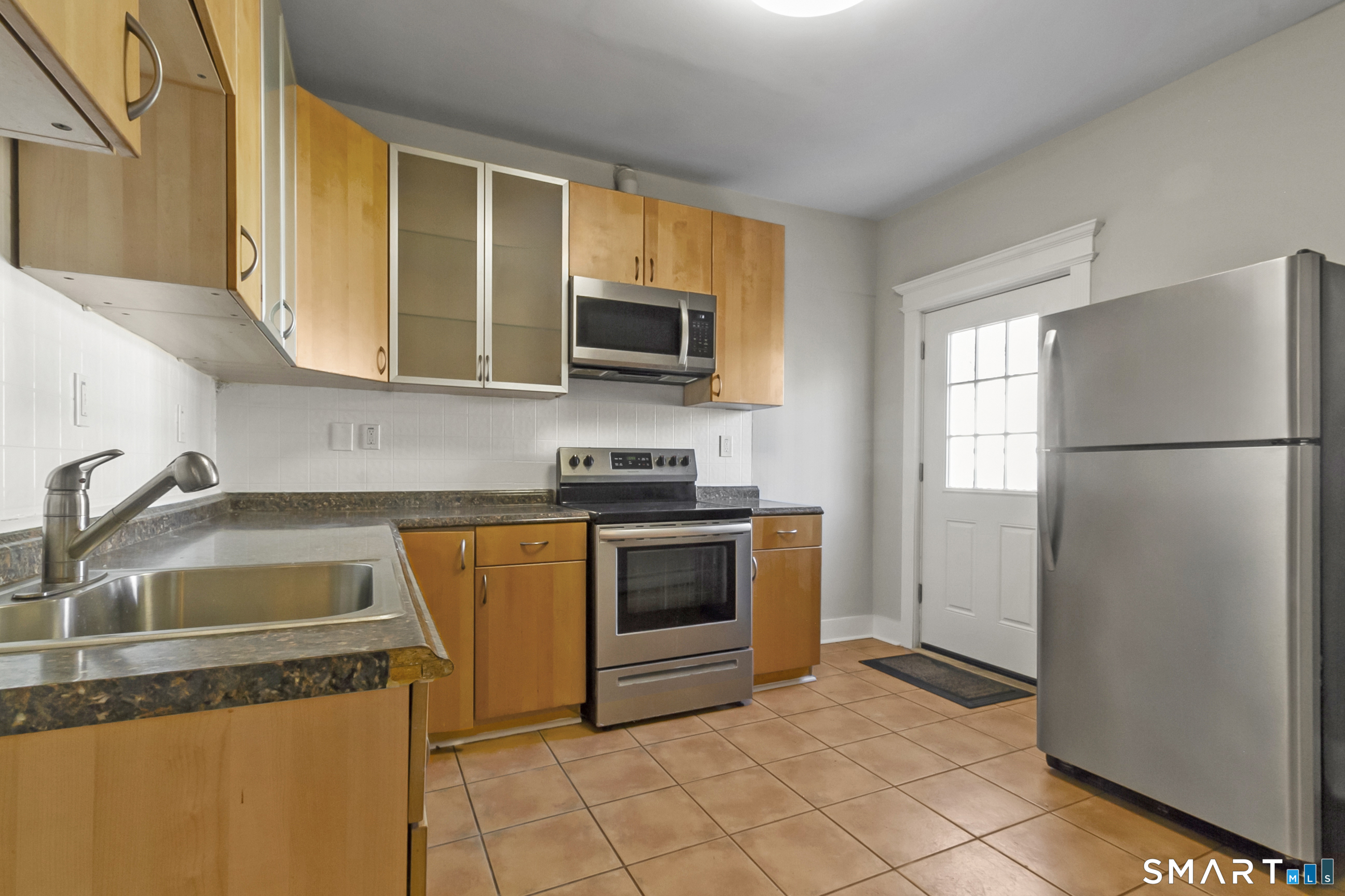 Photo 8 of 248 Salem Street, Bridgeport, CT