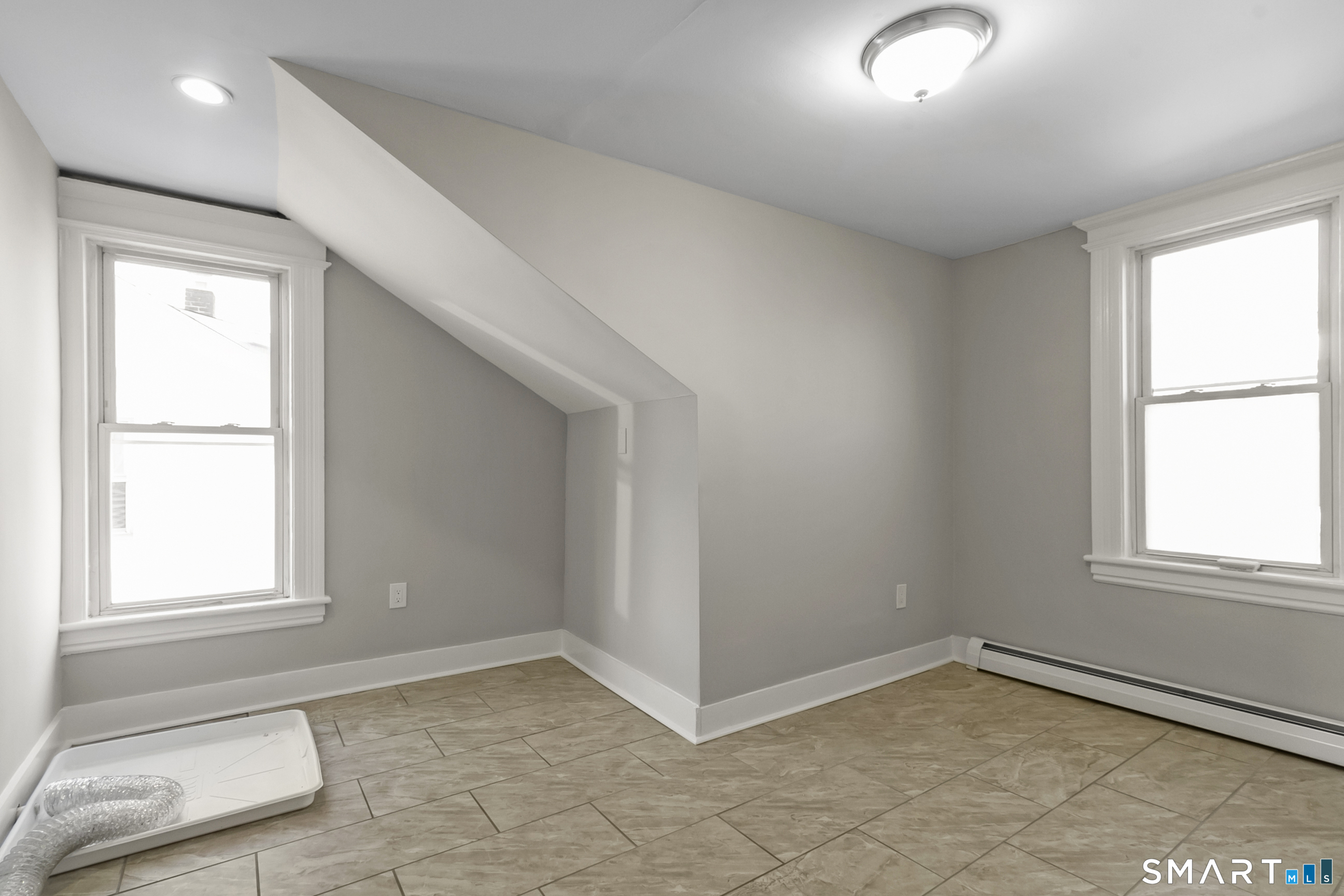 Photo 12 of 248 Salem Street, Bridgeport, CT