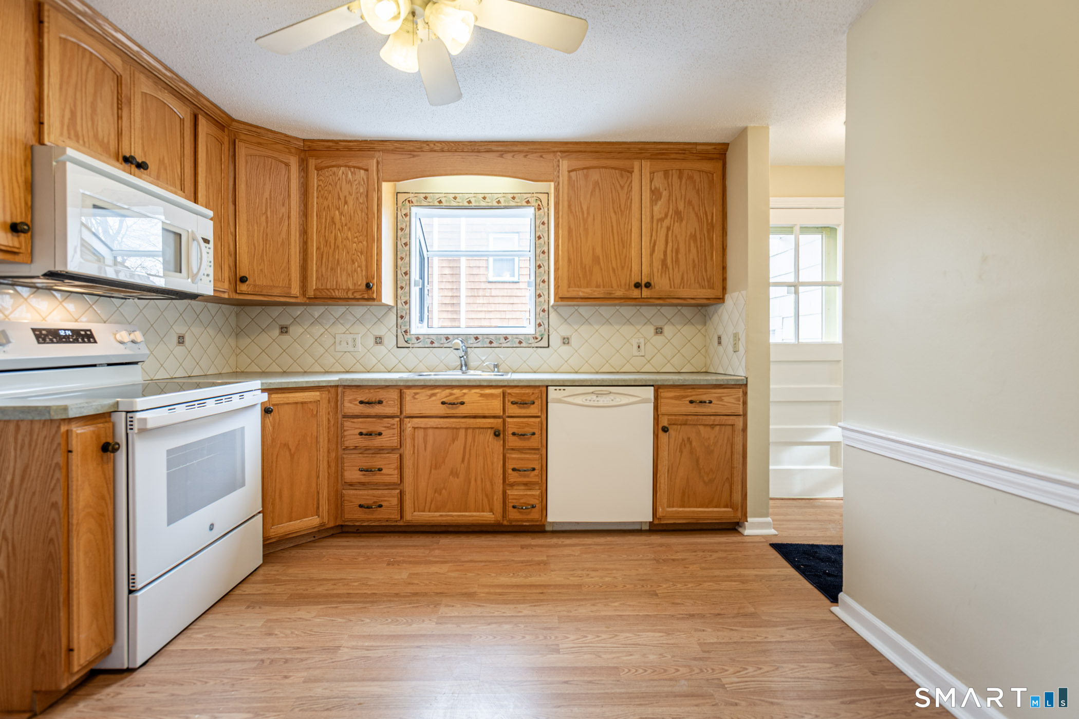 Homes for sale in West Hartford, CT | 5 Lawler Rd, West Hartford, CT 06117 | MLS# 24146588