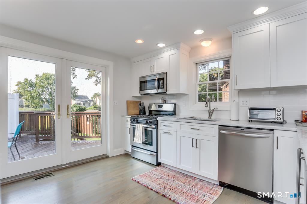 Photo 5 of 100 Gould Avenue, Fairfield, CT