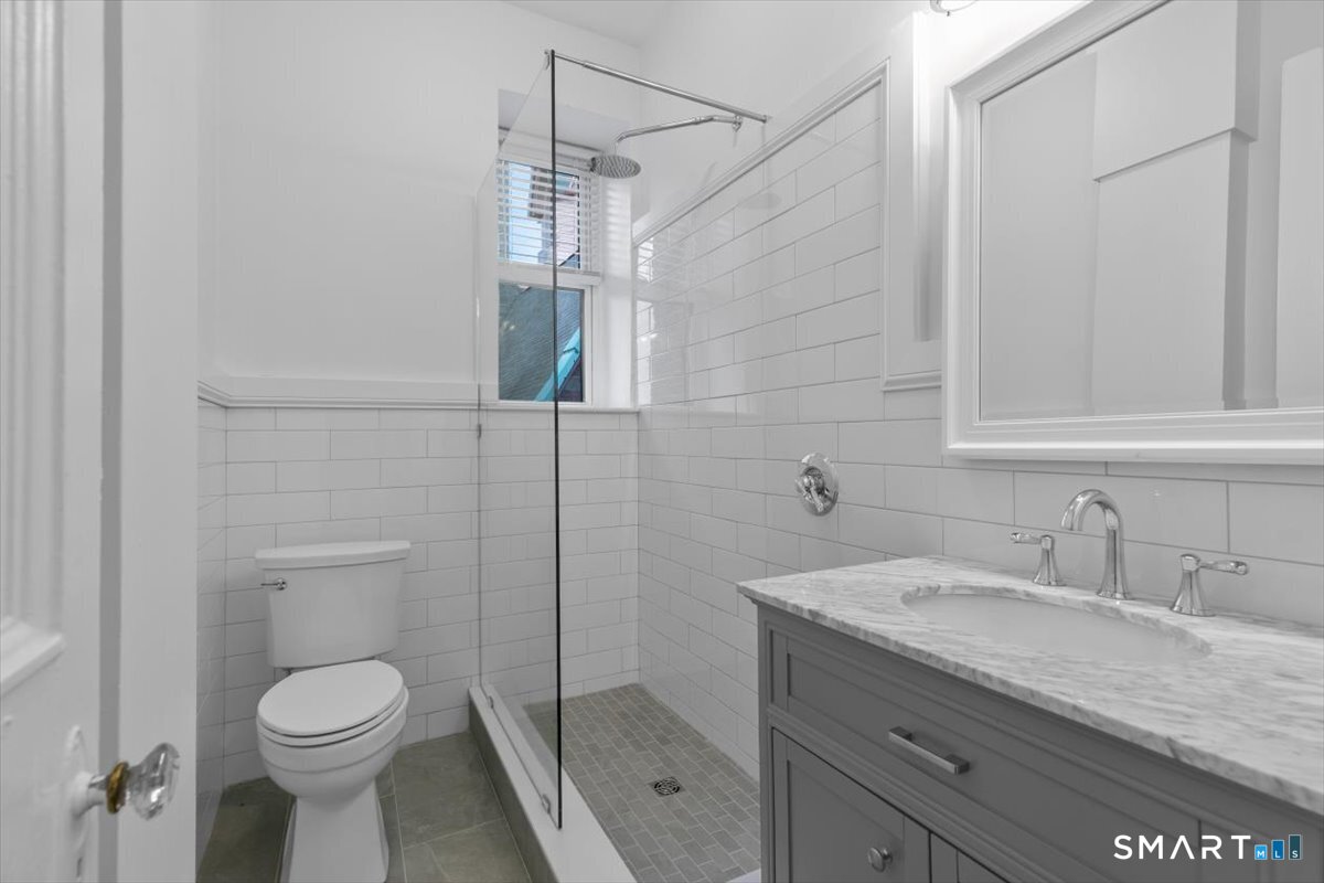 Photo 16 of 284 Orange Street, New Haven, CT