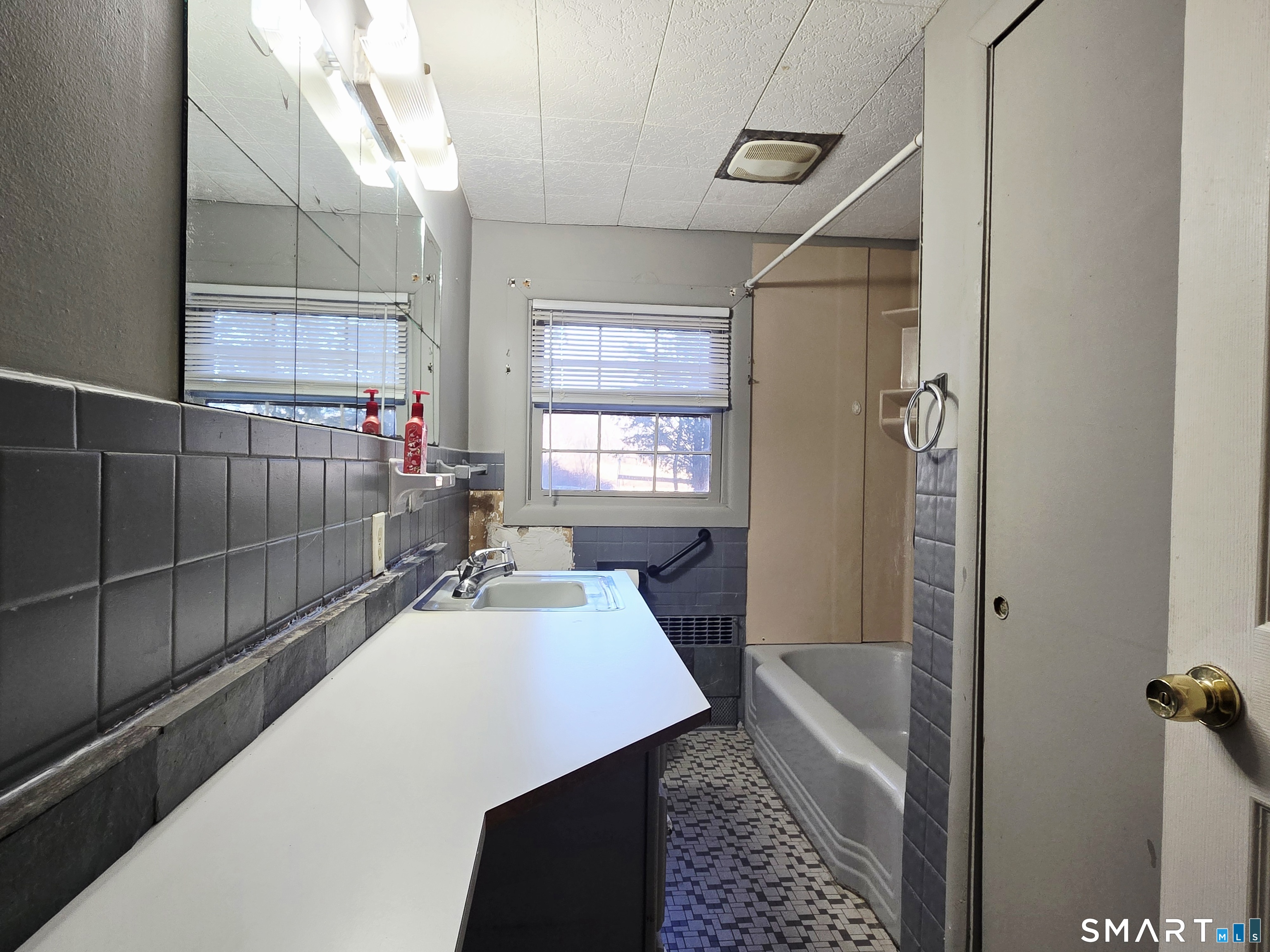 Photo 9 of 1774 Bunker Hill Road, Watertown, CT