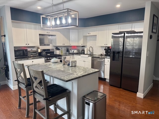 Homes for sale in New Haven, CT | 111 Harbour Close #111, New Haven, CT 06519 | MLS# 24149588